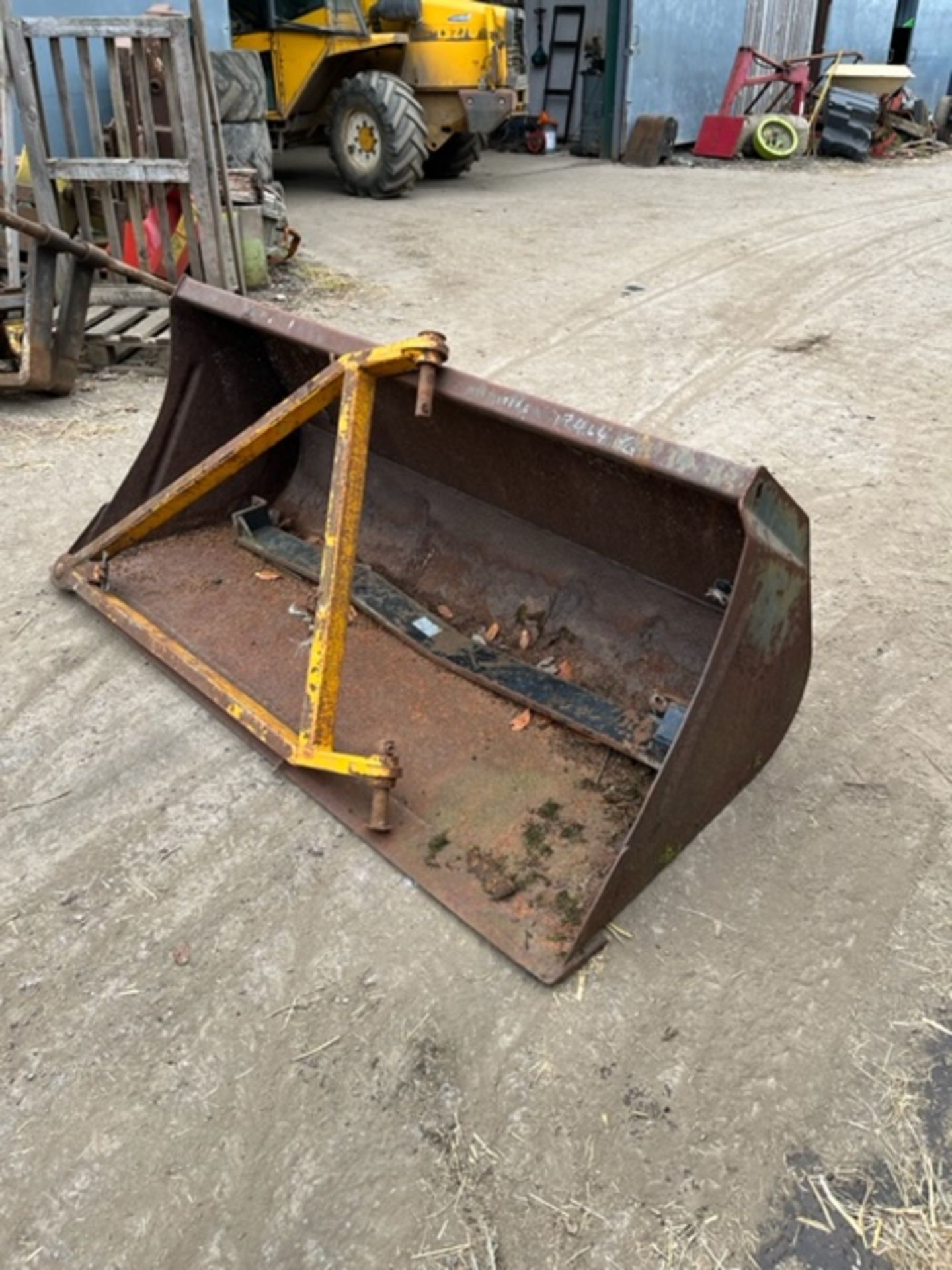 6FT LOADER BUCKET