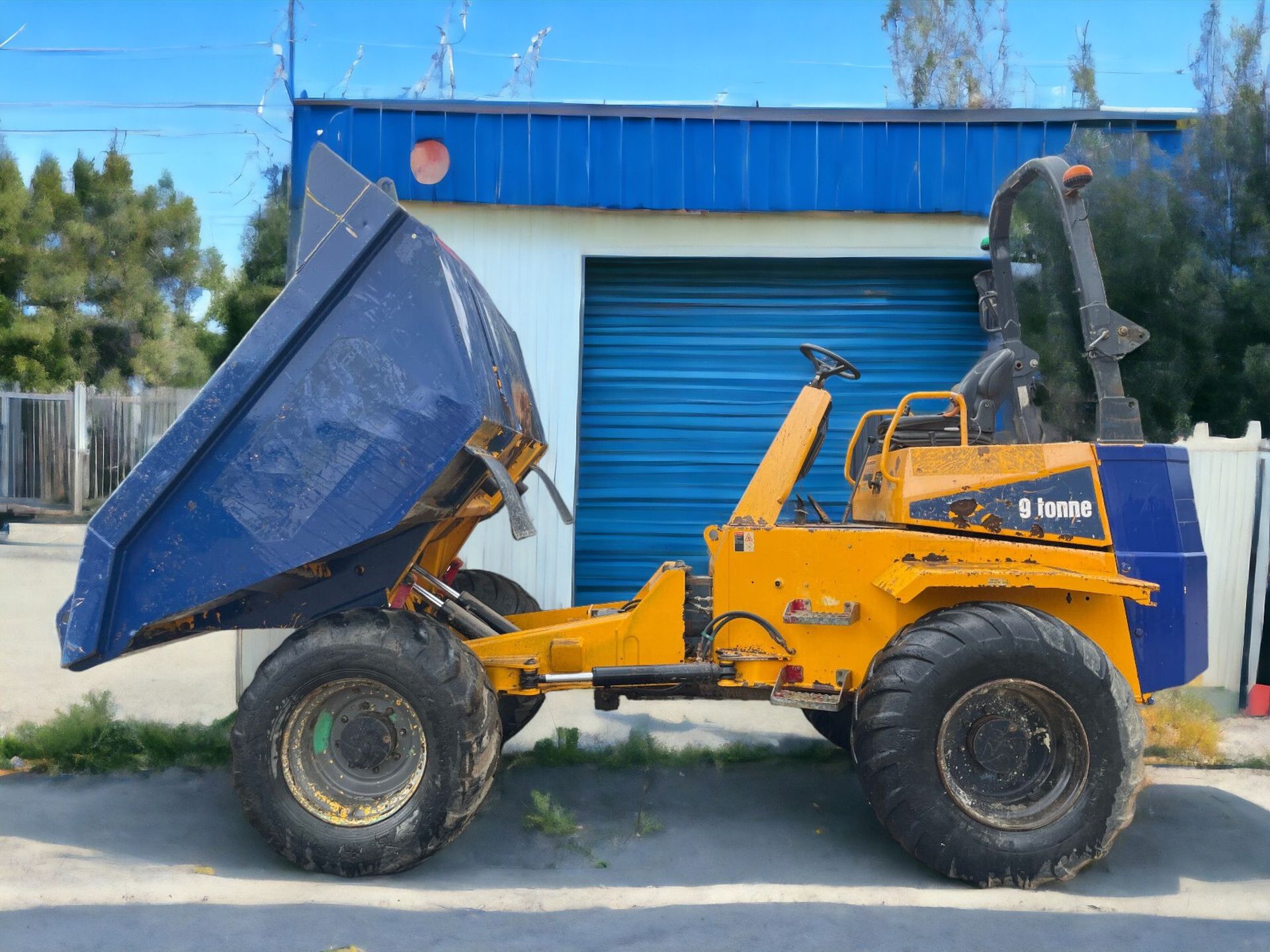 2016 THWAITES 9 TONNE DUMPER - RELIABLE PERFORMANCE, HIGH CAPACITY - Image 3 of 12