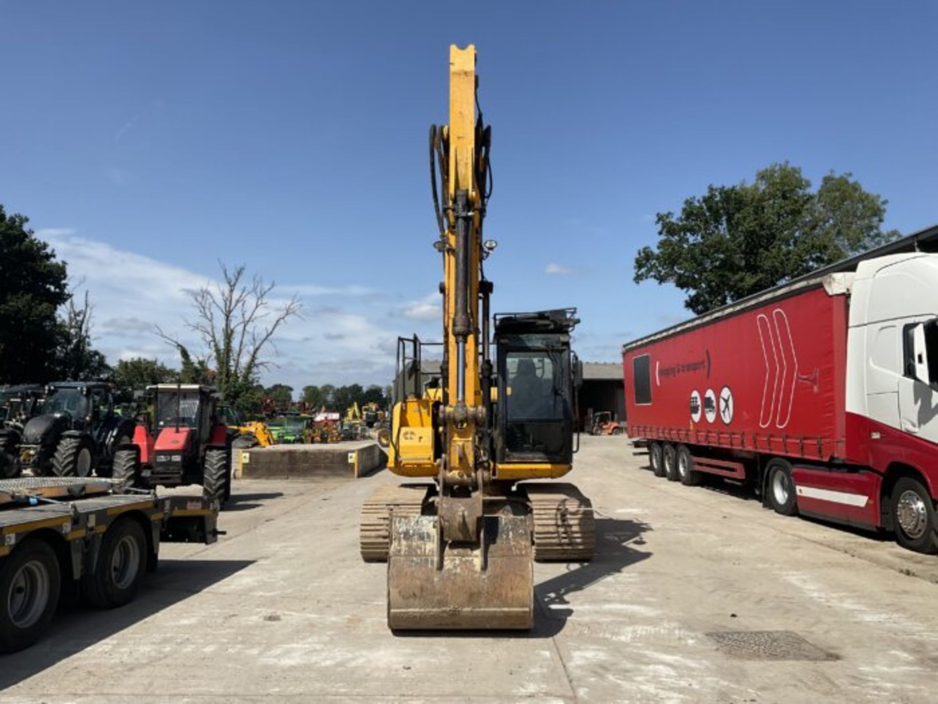 2014 JCB JS 145 LC - Image 8 of 9