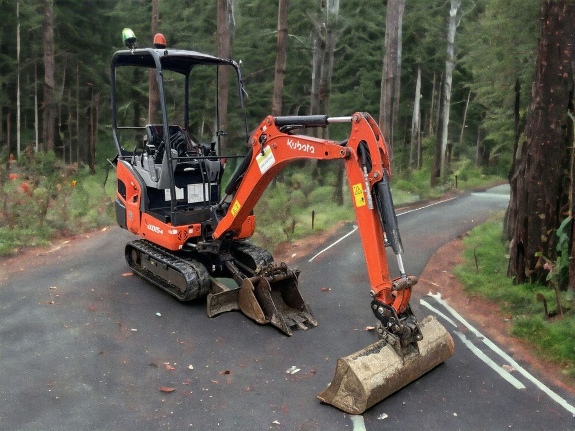 2020 KUBOTA KX015-4 MINI EXCAVATOR - LOW HOURS, HIGH VERSATILITY - Image 7 of 9