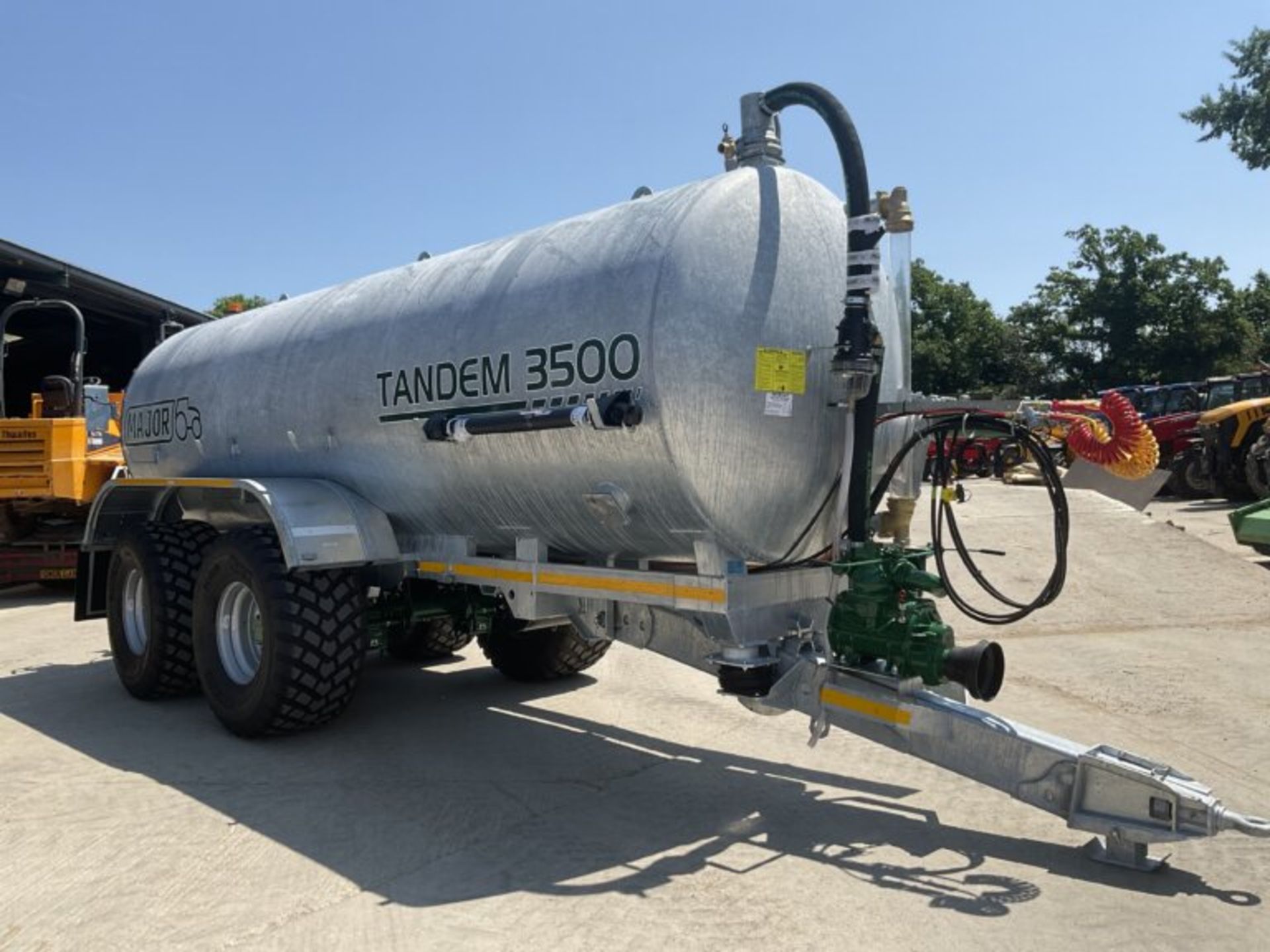 MAJOR TANDEM 3500 VACUUM TANKER - Image 4 of 8