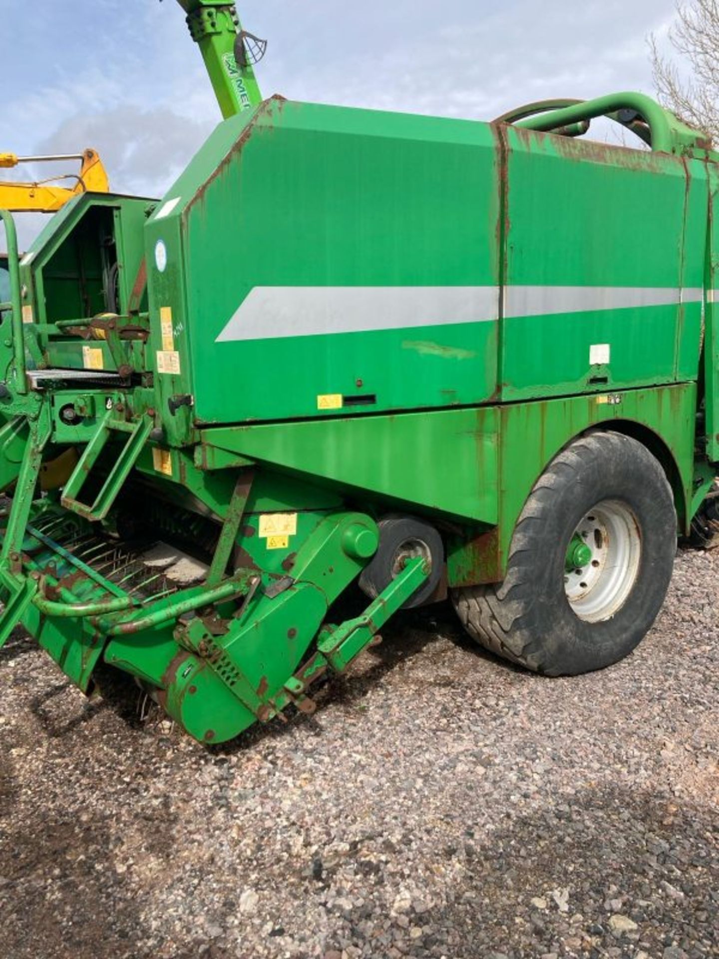 MCHALE FUSHION SINGLE AXLE BALER WRAPPER COMBINATION - Image 2 of 12