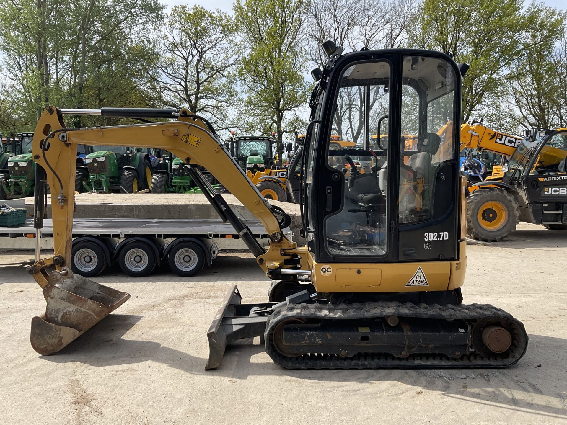 CAT 302.7D CR EXCAVATOR