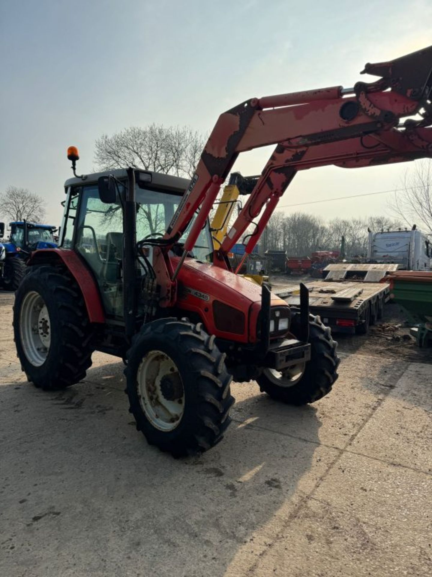 MASSEY FERGUSON 4345 C/W LOADER