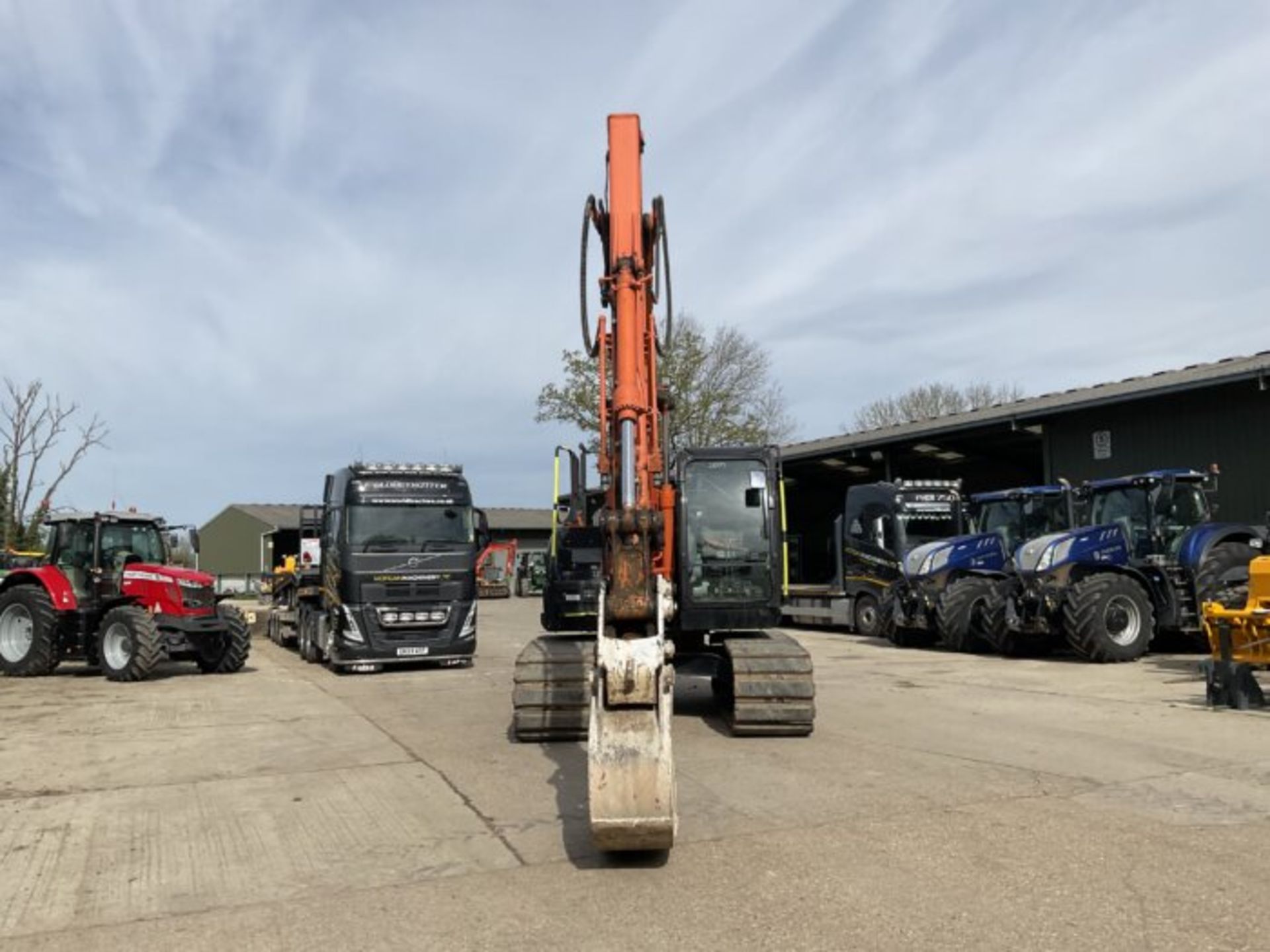 HITACHI ZAXIS 130LCN EXCAVATOR - Image 3 of 10