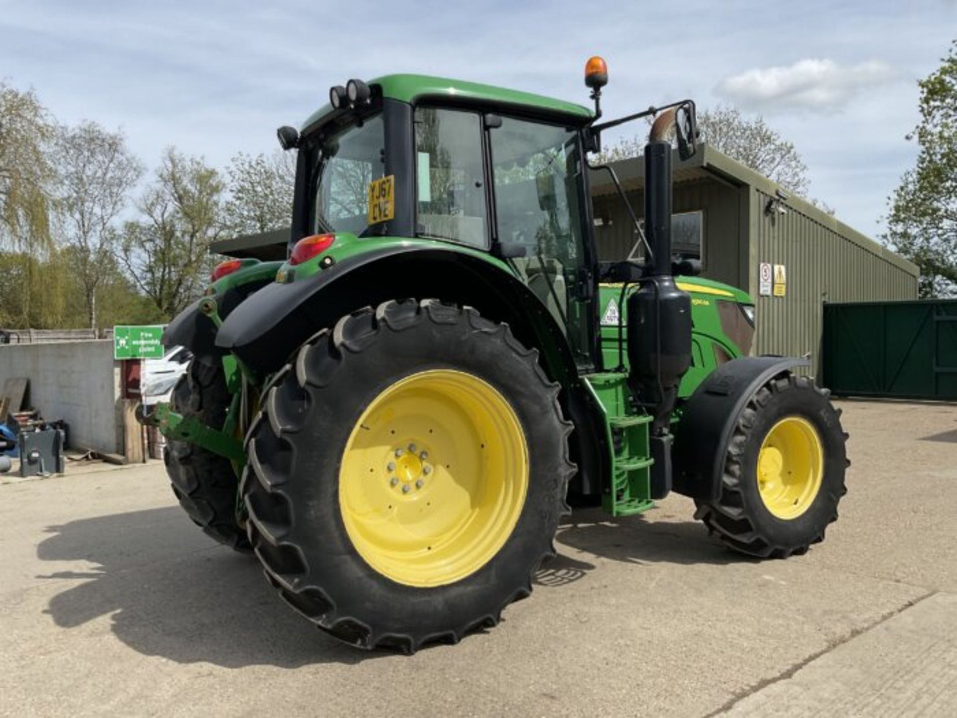 JOHN DEERE 6110M TRACTOR - Image 6 of 12