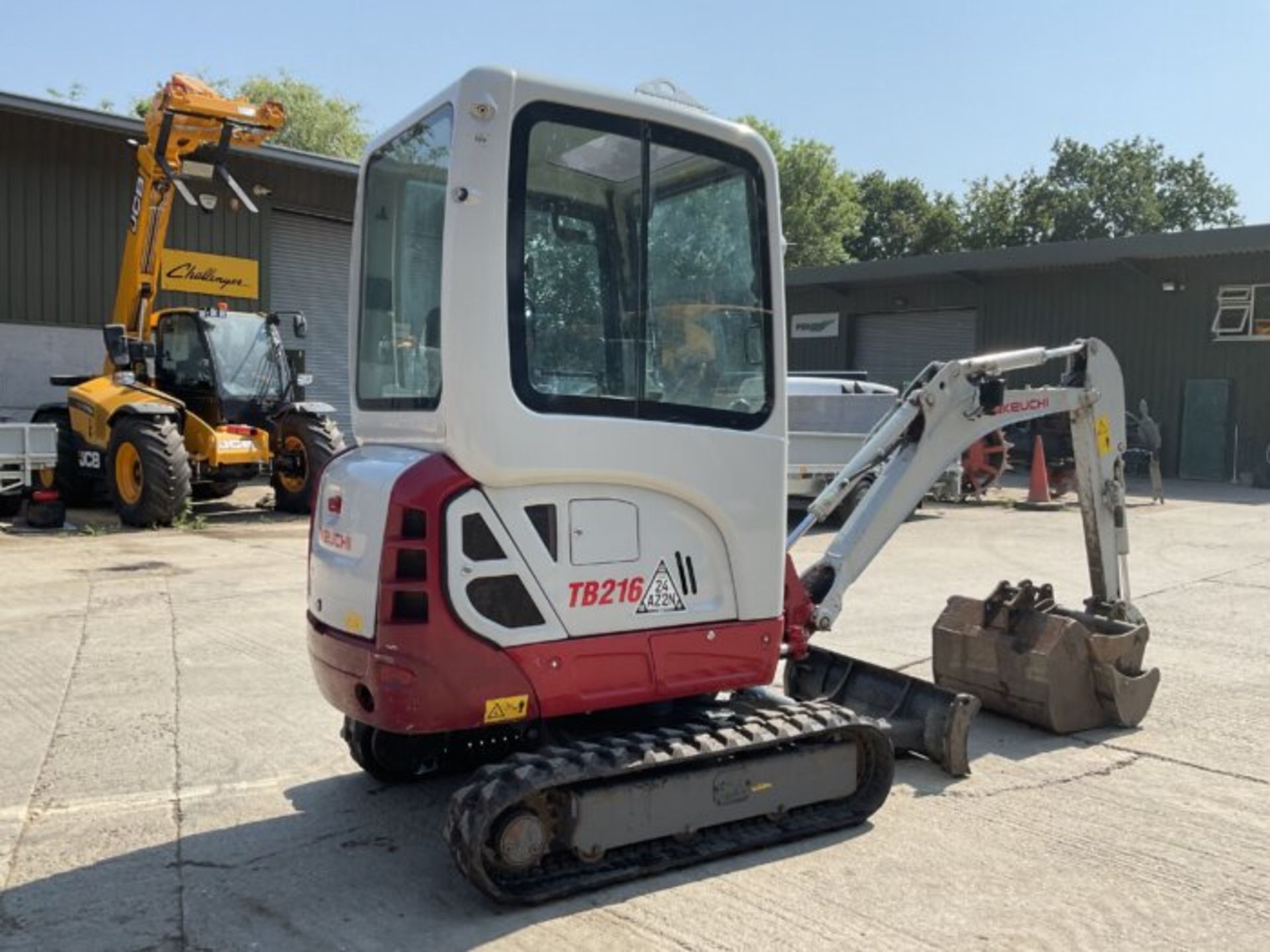 2020 TAKEUCHI TB216 - Image 7 of 10