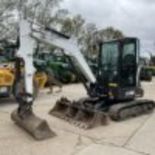 VERSATILE BOBCAT E35Z MINI EXCAVATOR