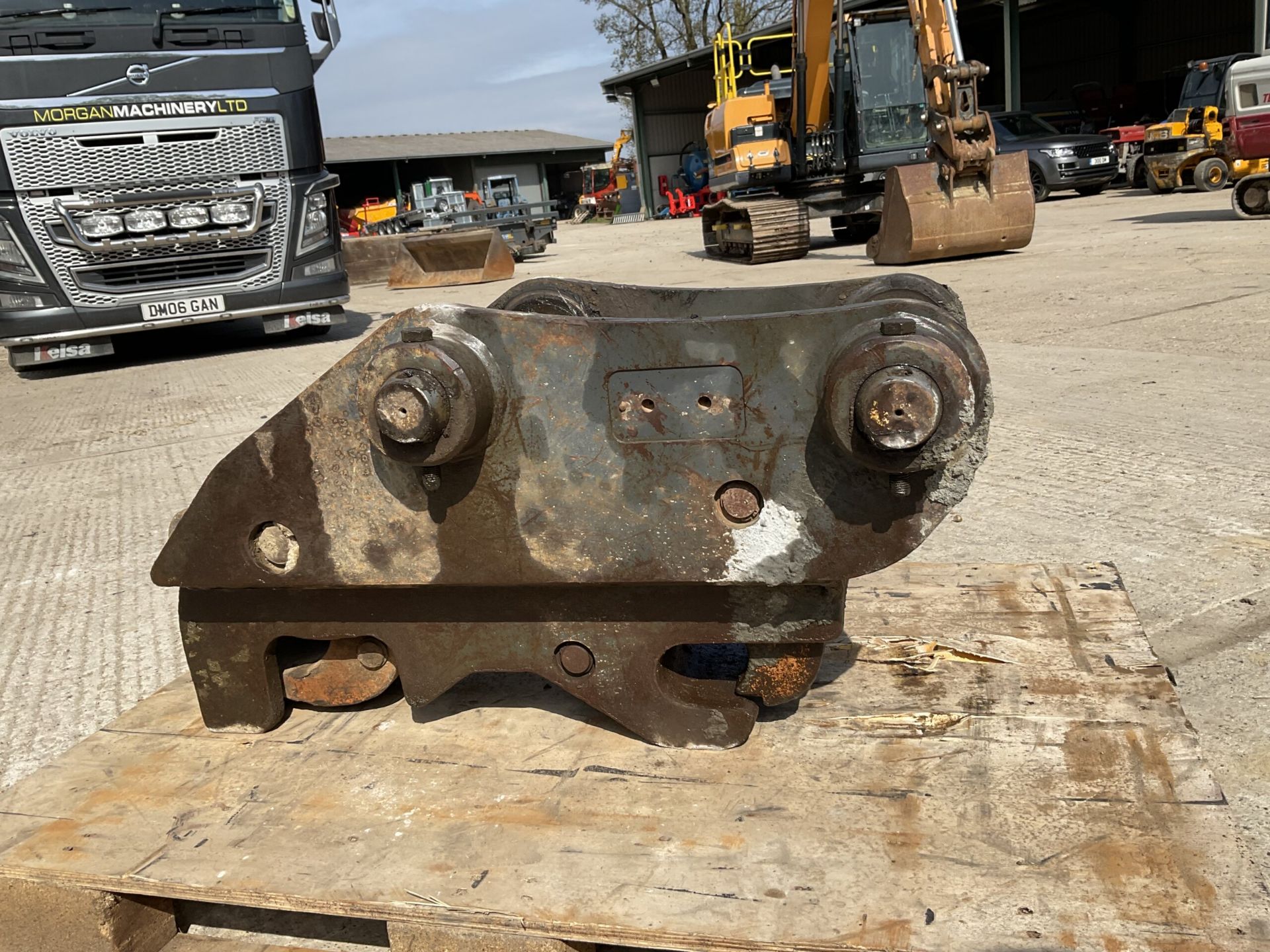 TEFRA HYDRAULIC QUICK HITCH FOR VOLVO EC140 - Image 4 of 9