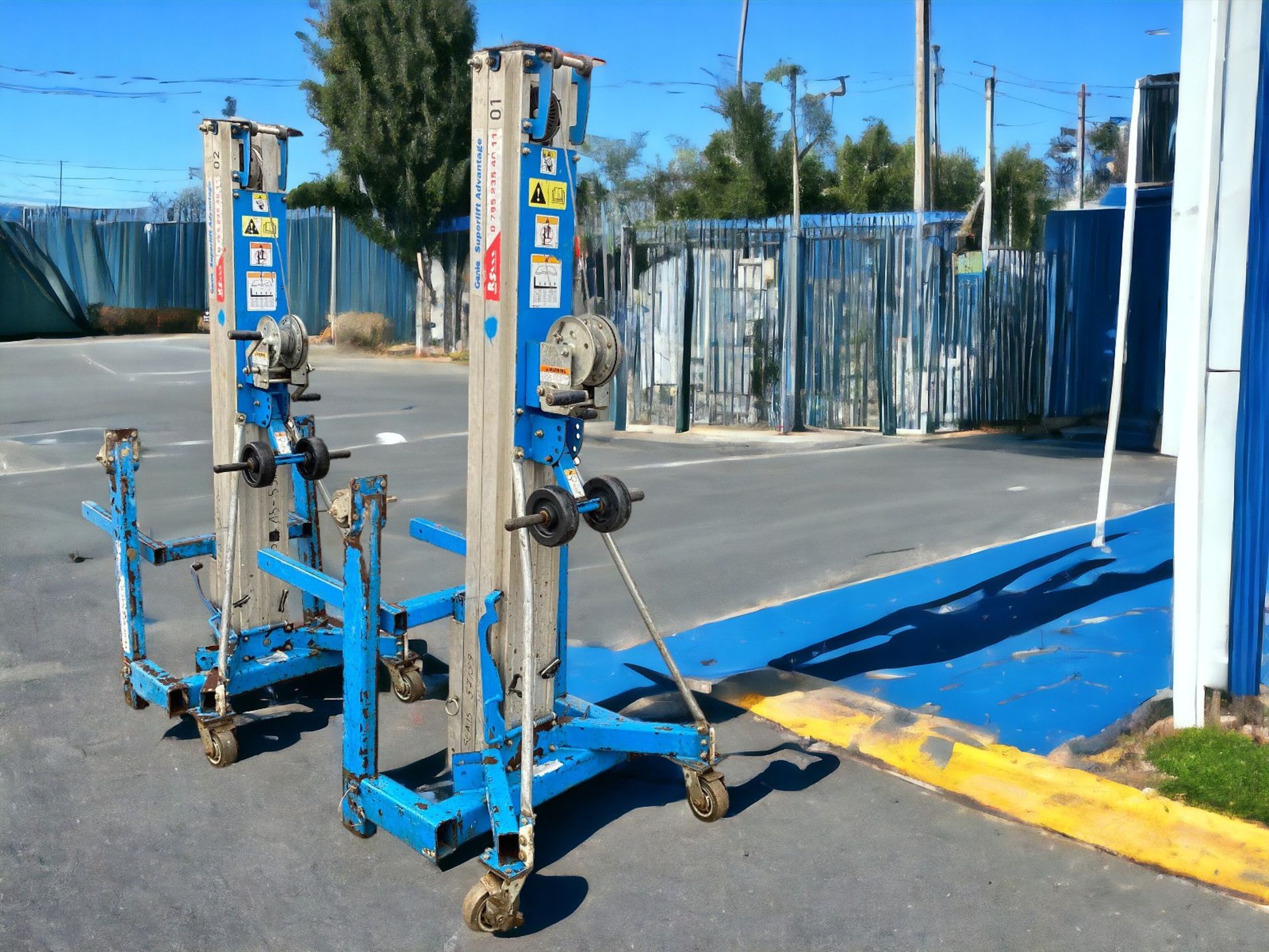 014/2015 GENIE SLA-10 SUPERLIFT MATERIAL LIFT - Bild 2 aus 11