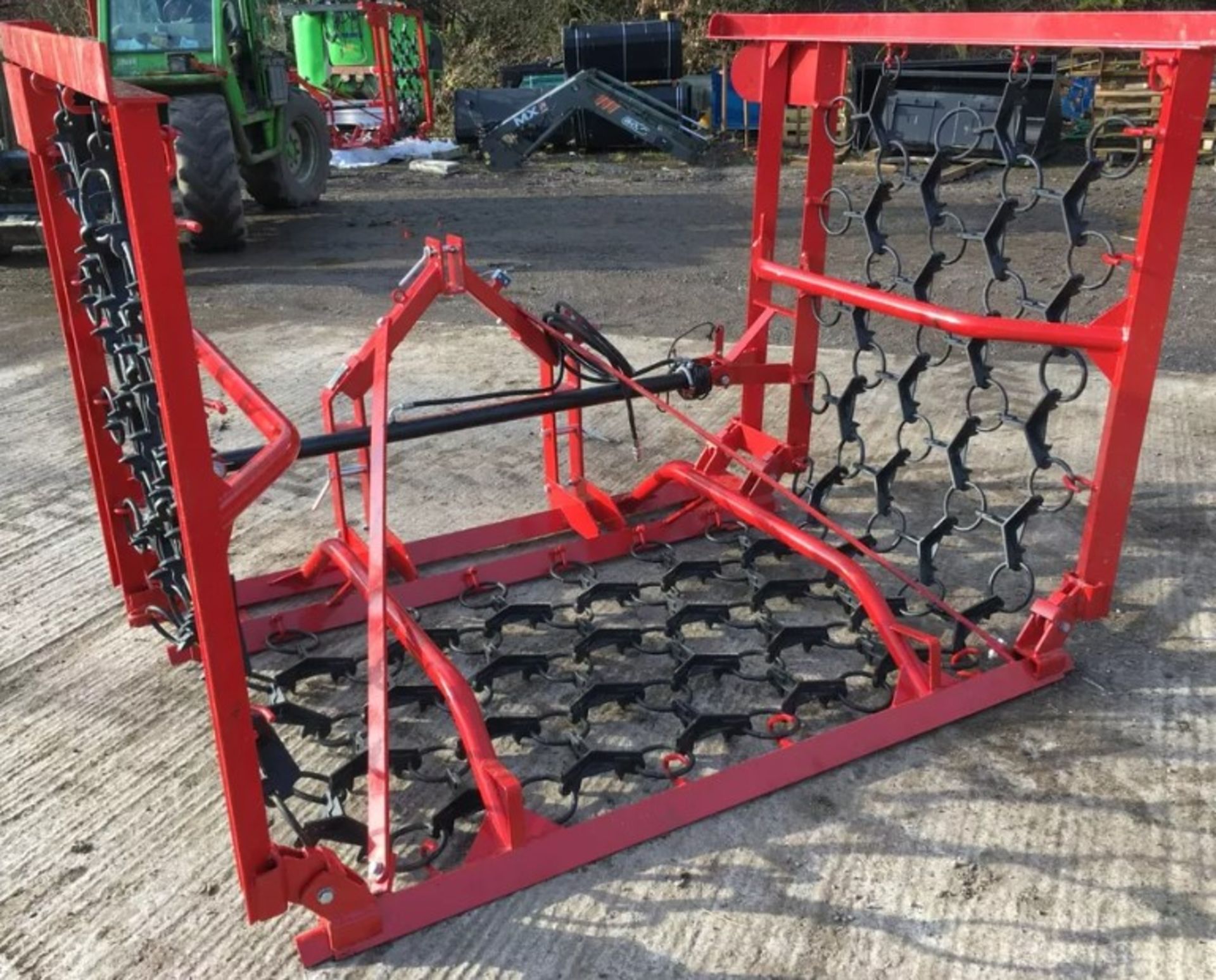 HYDRAULIC FOLDING TRACTOR MOUNTED CHAIN HARROWS TRAILER NEW 2024 5M* - Image 6 of 9