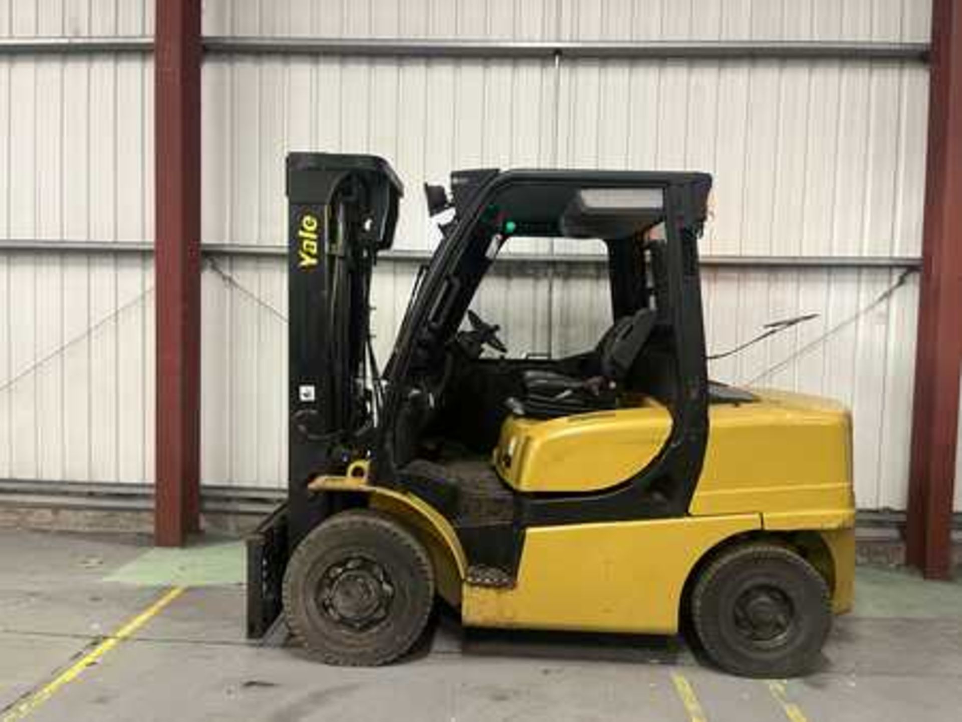 HIGH-QUALITY YALE DIESEL FORKLIFT