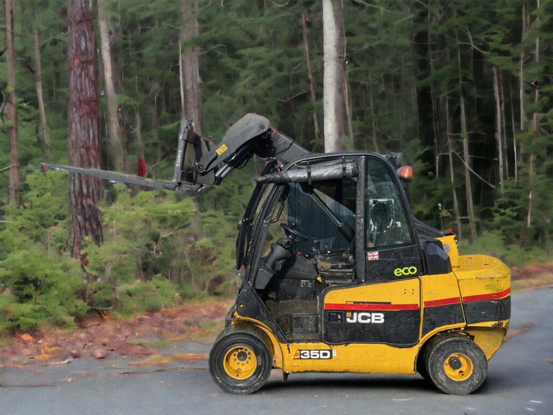 2019 JCB TELETRUK TLT35D TELEHANDLER - VERSATILE, RELIABLE, READY TO WORK - Bild 9 aus 10