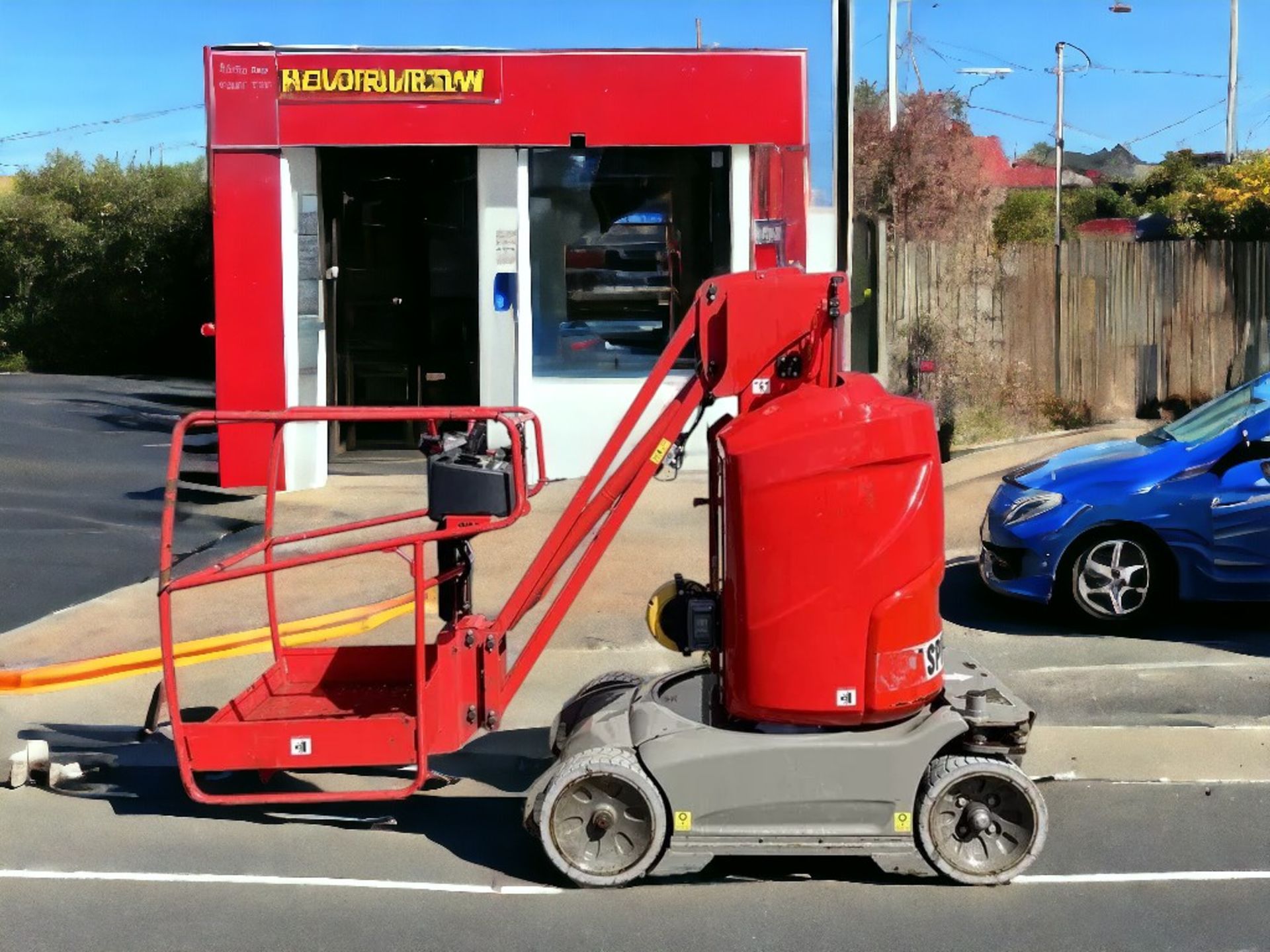 MANITOU 100 VJR VERTICAL MAST LIFT