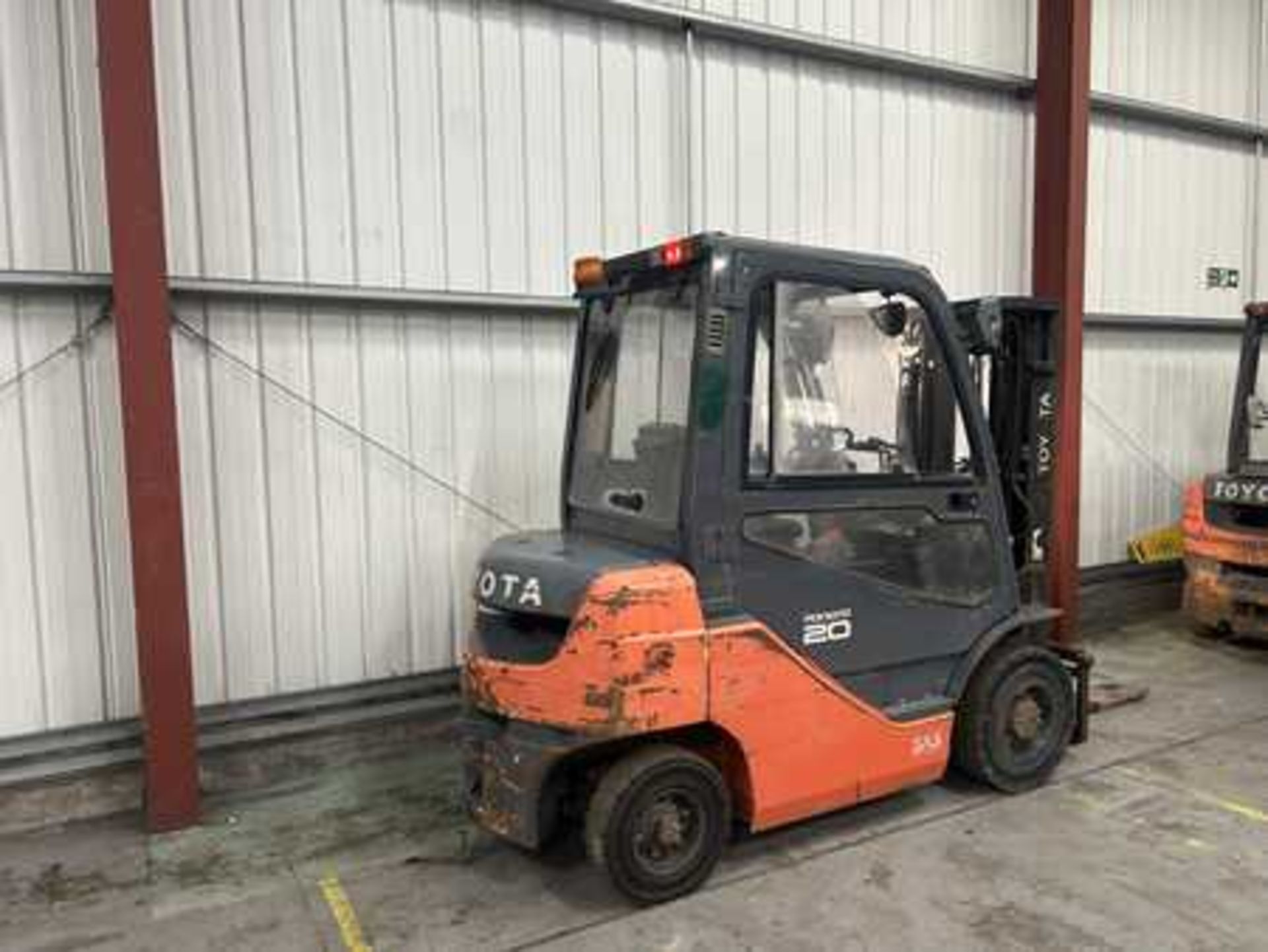 2016 TOYOTA 02-8FDF20 DIESEL FORKLIFT - 2,000 KG CAPACITY - Image 4 of 4