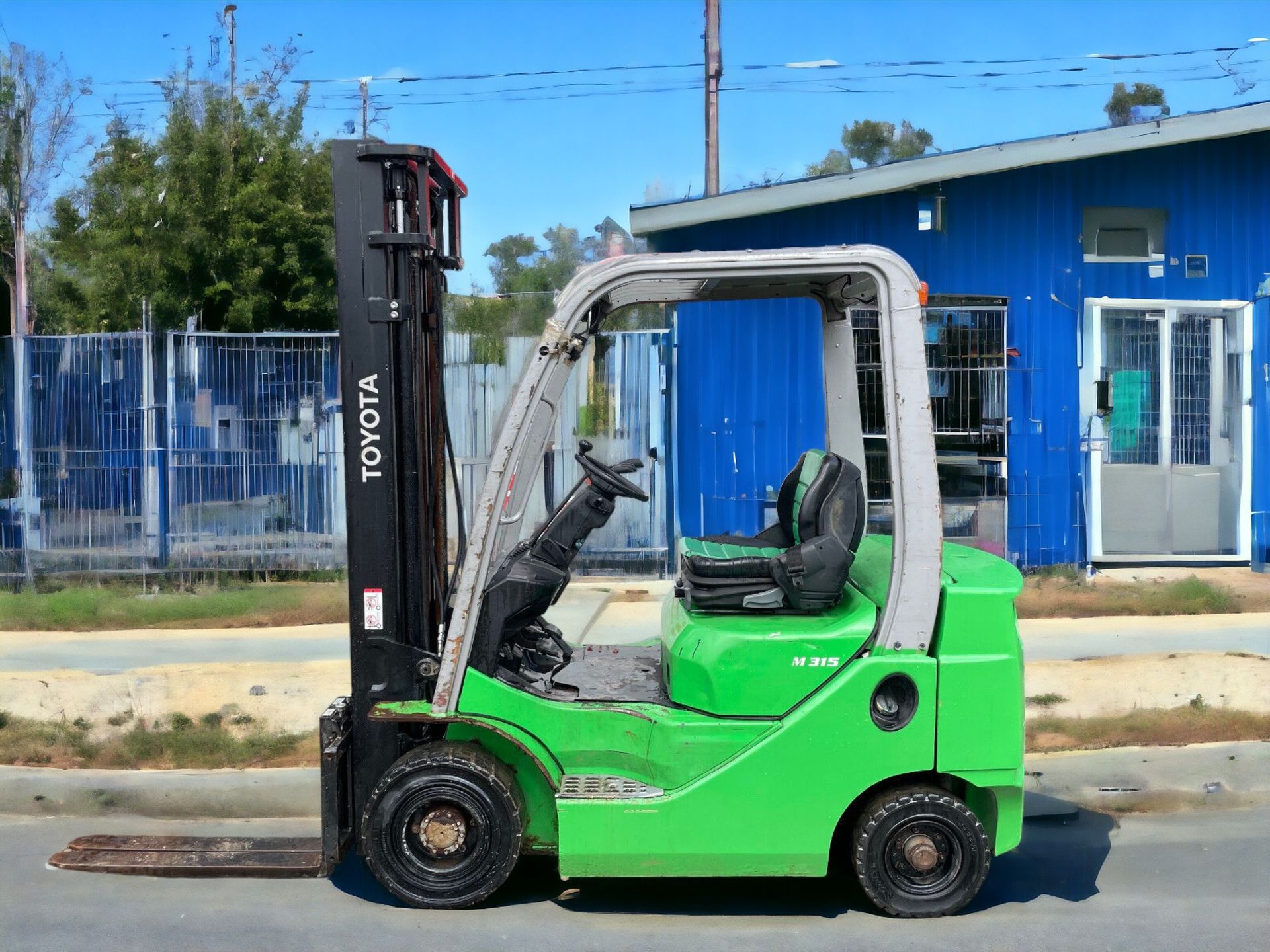 2017 CESAB M315D DIESEL FORKLIFT - RELIABLE PERFORMANCE, EXCEPTIONAL VALUE - Image 2 of 8