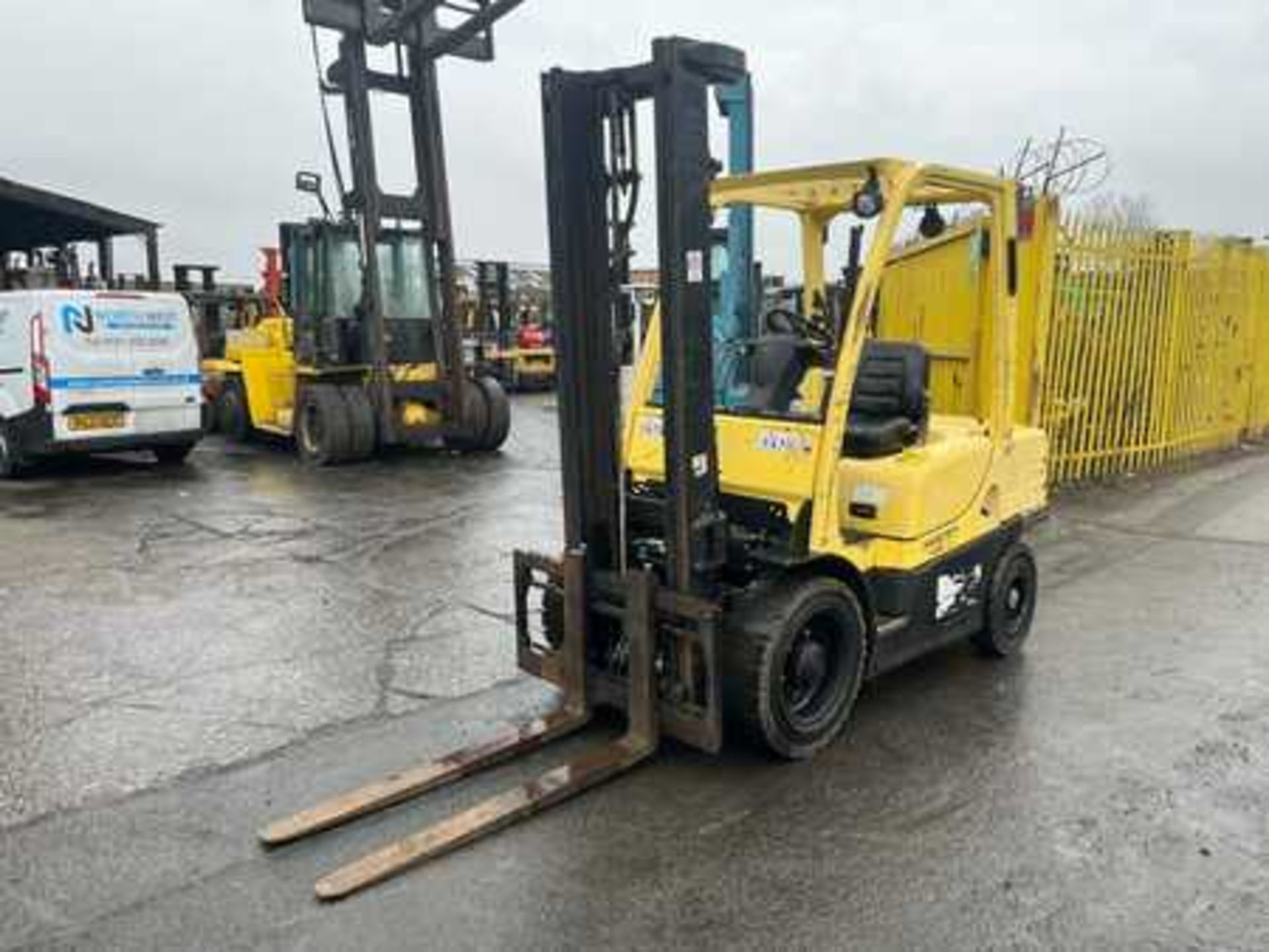 DIESEL FORKLIFT: HYSTER H3.0FT - Image 2 of 5