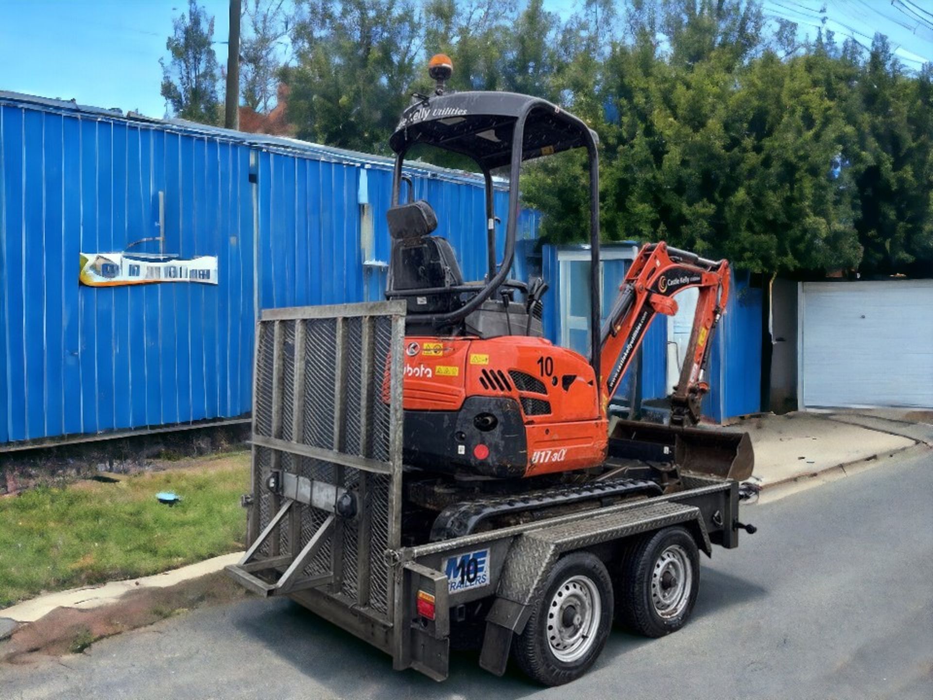 2020 KUBOTA U17-3 MINI EXCAVATOR WITH M&E 2.7T PLANT TRAILER - Image 10 of 13