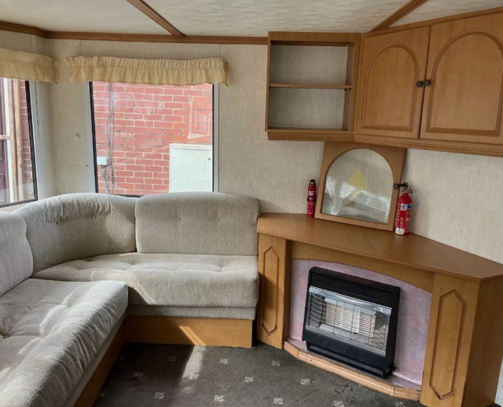 YOUR PERFECT RETREAT AWAITS: CARNABY CHARDONNAY 32X12 STATIC CARAVAN - Image 6 of 20