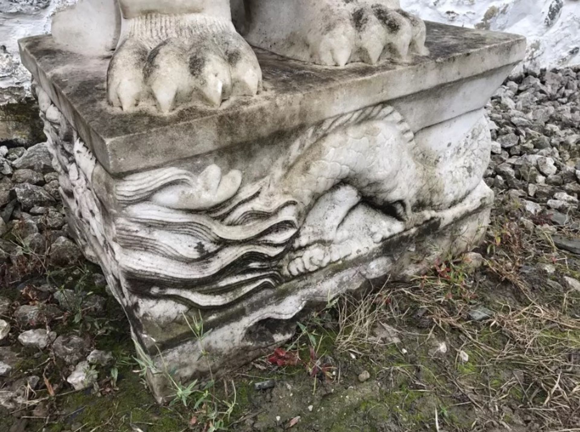 EXQUISITE PAIR OF CHINESE FOO DOGS: MAJESTIC GUARDIANS IN SOLID GRANITE/MARBLE! - Bild 6 aus 12