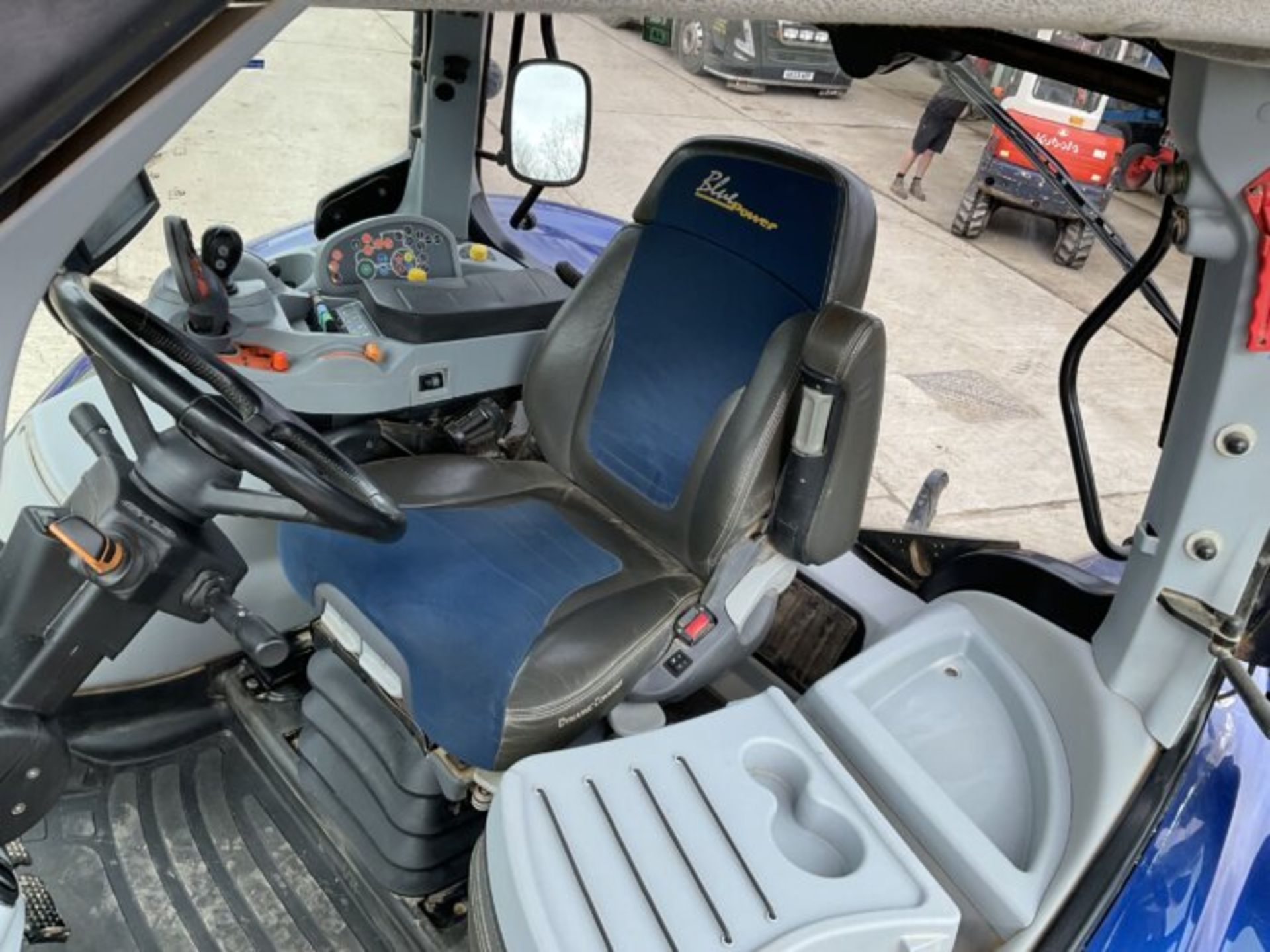 2018 NEW HOLLAND T7.315 AUTO COMMAND BLUE POWER - Image 9 of 12