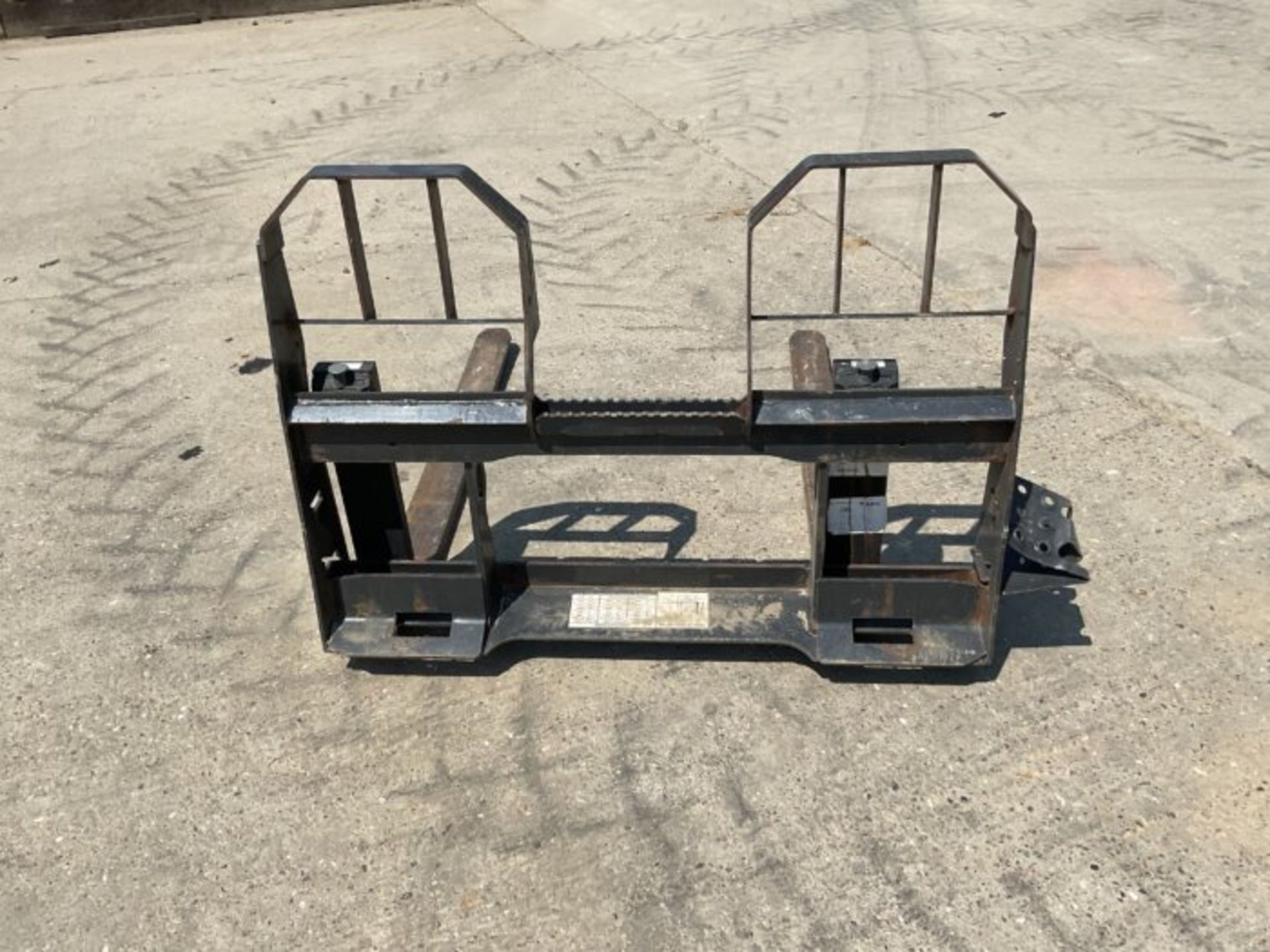 PREMIUM PALLET FORKS FOR BOBCAT SKID STEER & MORE - Image 5 of 6