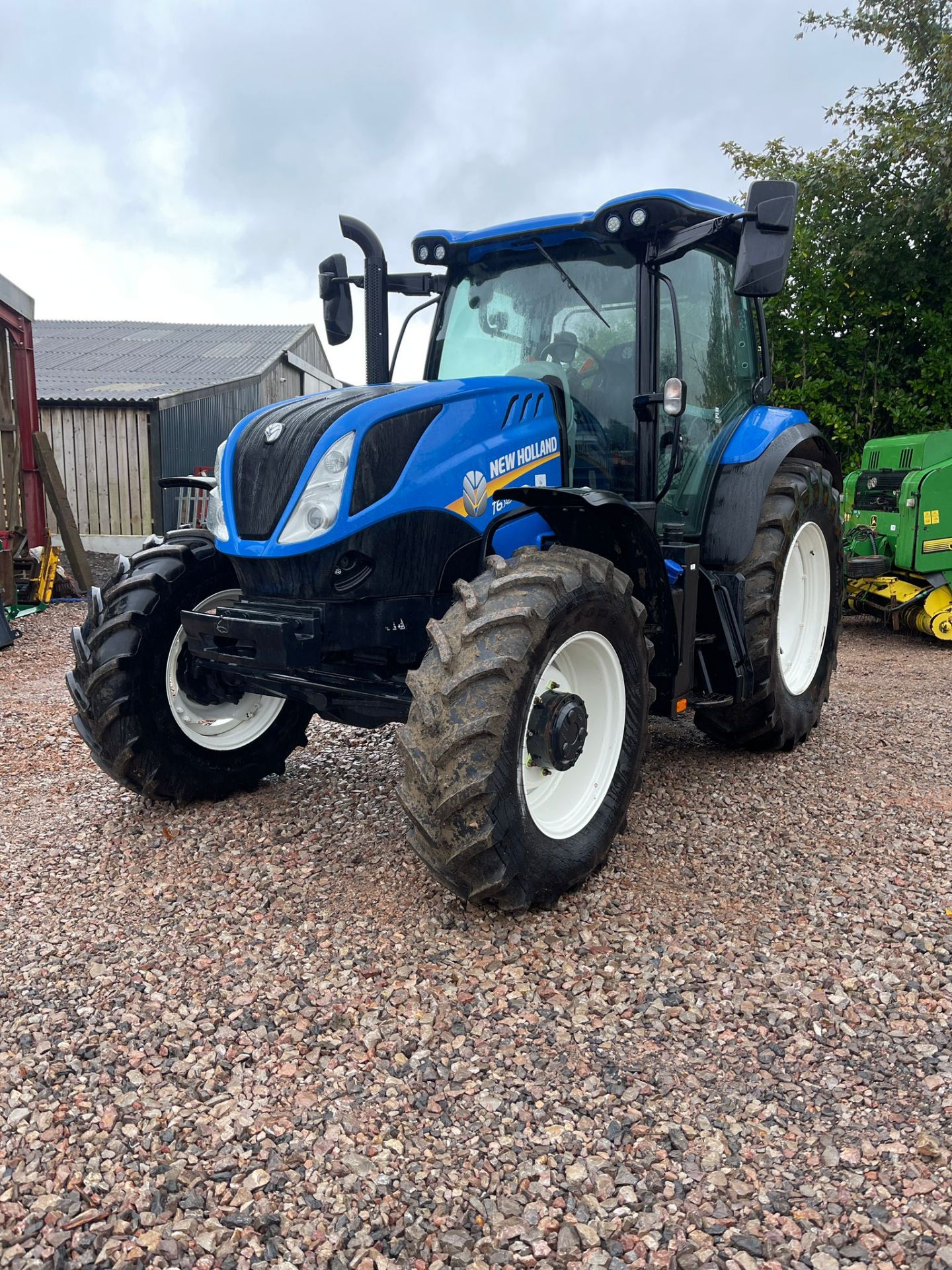 NEW HOLLAND T6.145 TRACTOR - Image 2 of 11