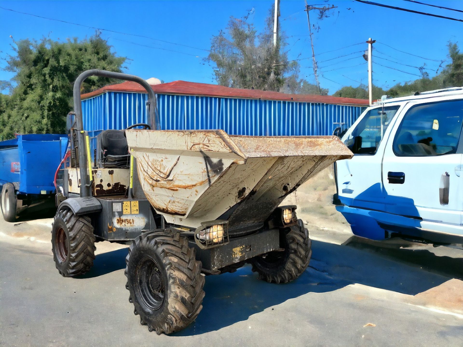 "EFFICIENT MATERIAL HANDLING: 2014 TEREX TA3S 3 TON SWIVEL DUMPER - Bild 7 aus 13