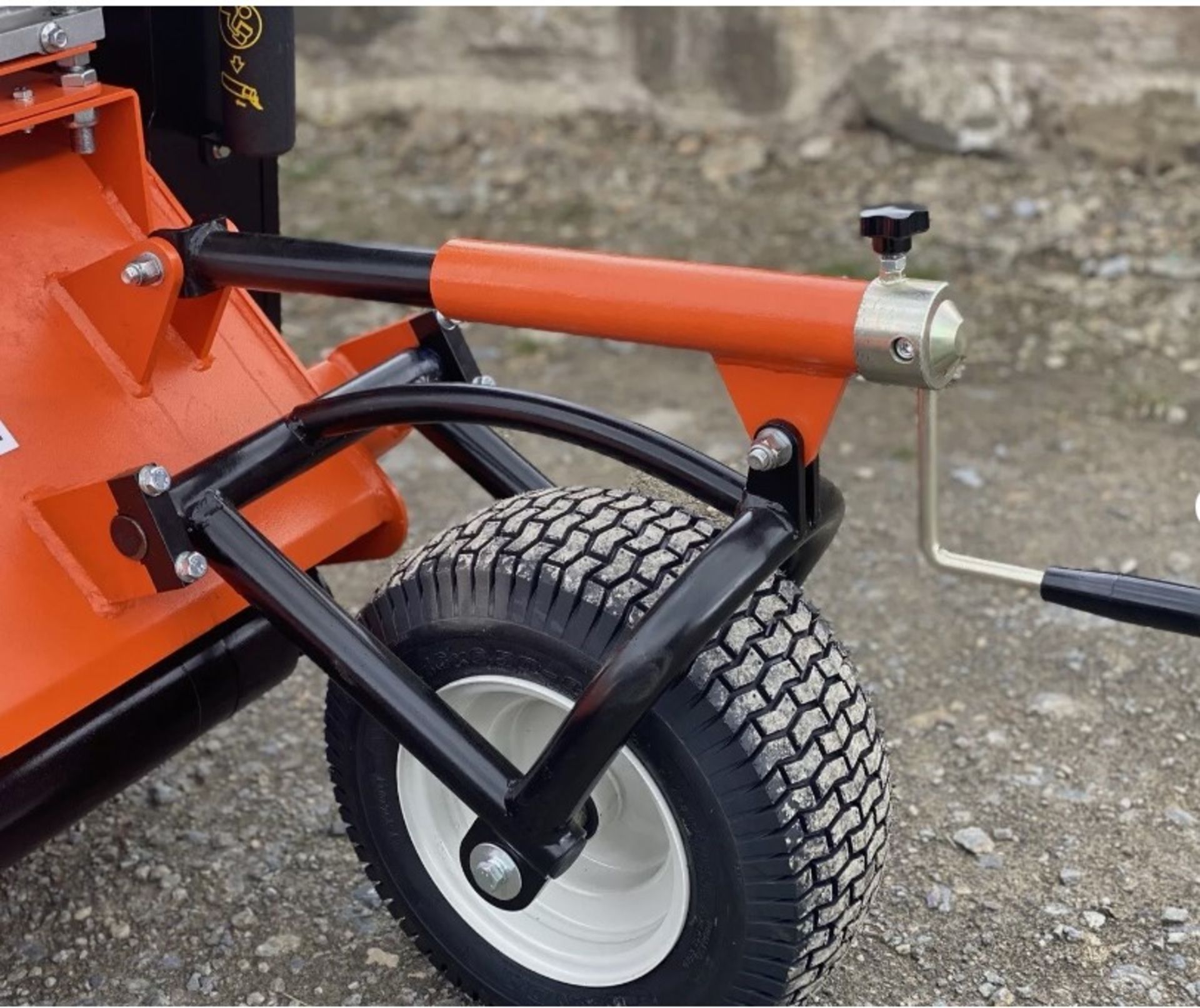 ATV150 FLAIL MOWER - YOUR ULTIMATE SOLUTION FOR GRASSLAND MAINTENANCE - Image 5 of 11