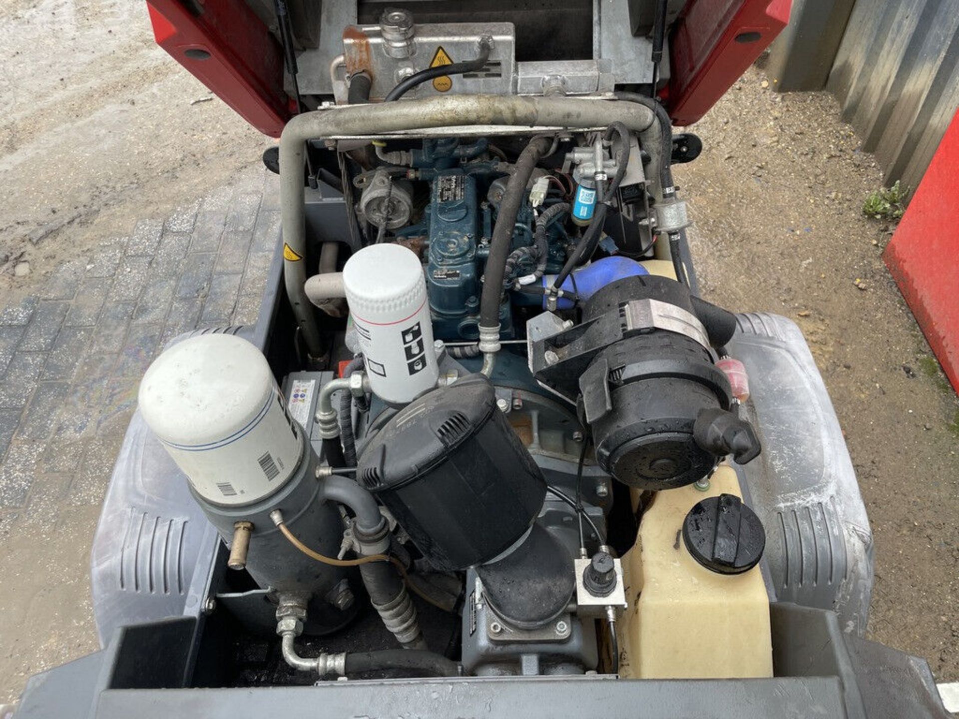 POWERFUL PERFORMANCE: 2019 ATLAS COPCO XAS48 COMPRESSOR - Bild 5 aus 10