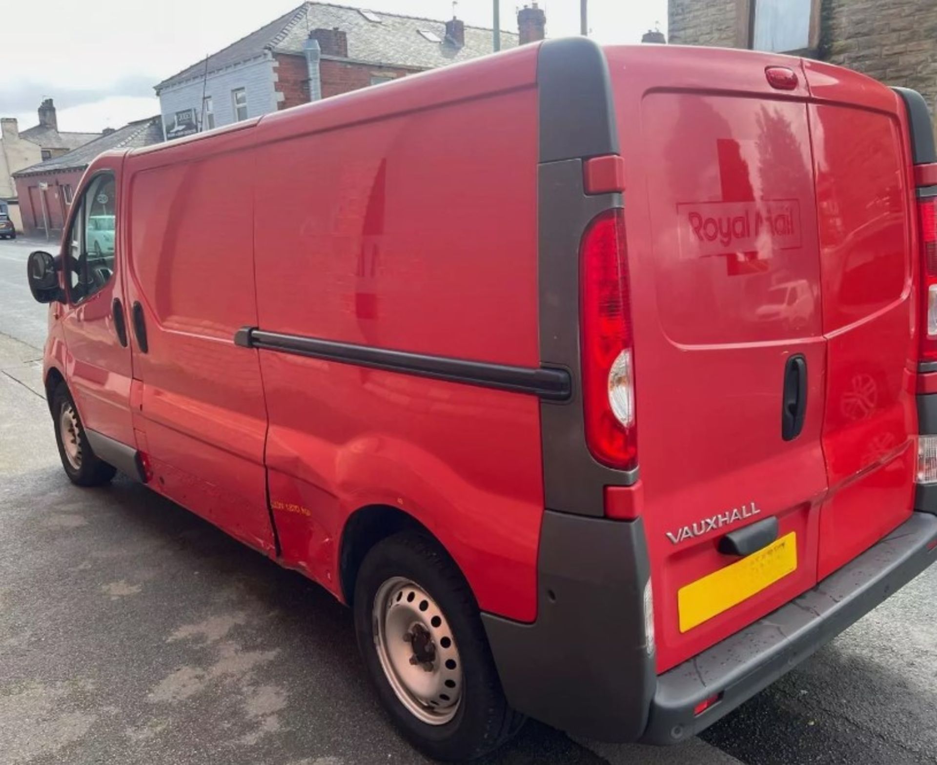 EXCEPTIONAL 2013 VAUXHALL VIVARO LWB L2 PANEL VAN - Image 3 of 13