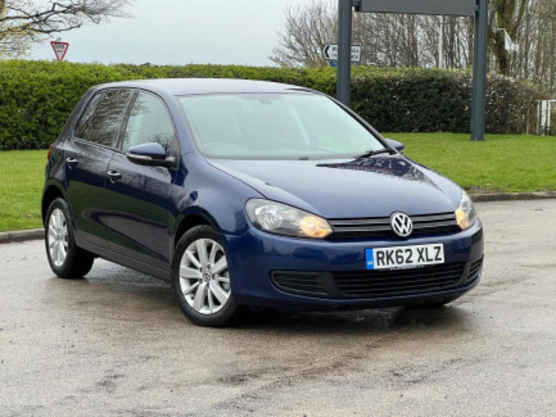 VOLKSWAGEN GOLF 1.6 TDI DSG EURO 5 >>--NO VAT ON HAMMER--<< - Image 47 of 113