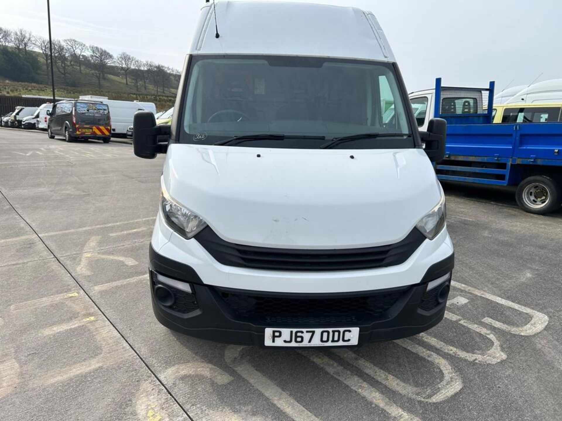 2017 IVECO DAILY -123K MILES - HPI CLEAR- READY TO WORK!