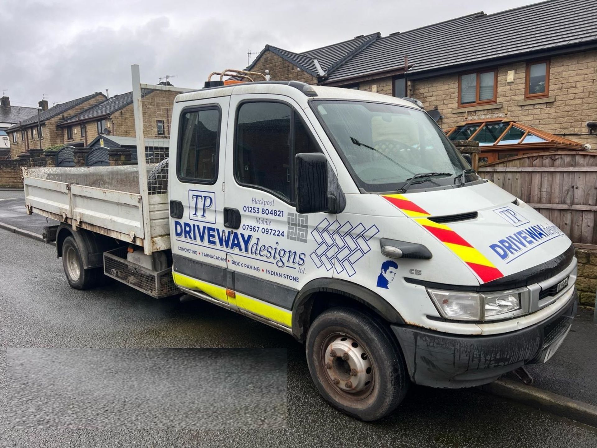 2007 IVECO DAILY 7 TON CREWCAB TIPPER >>--NO VAT ON HAMMER--<< - Image 3 of 15