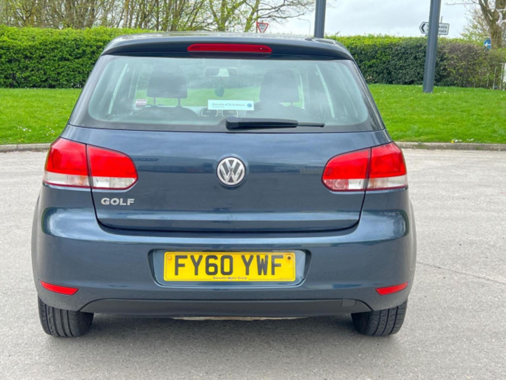ELEVATE YOUR JOURNEY WITH THE VOLKSWAGEN GOLF 1.4 S EURO 5 5DR >>--NO VAT ON HAMMER--<< - Image 97 of 108