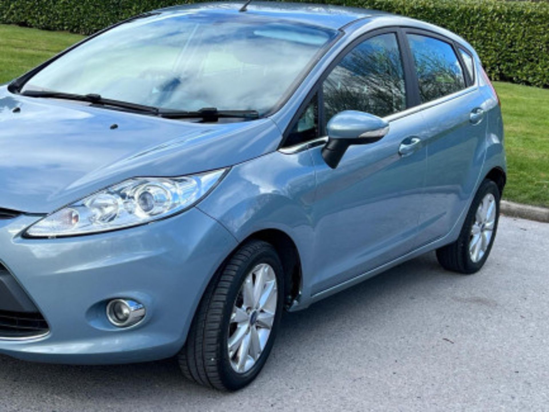 FORD FIESTA 1.4 TDCI ZETEC 5DR >>--NO VAT ON HAMMER--<< - Image 33 of 93