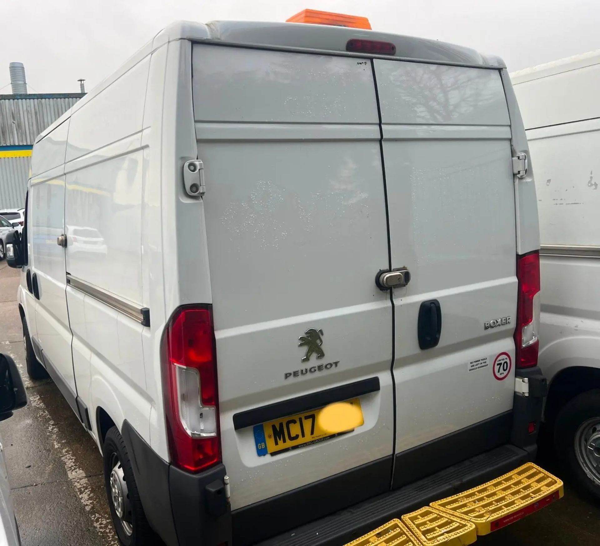 2017 PEUGEOT BOXER PROFESSIONAL L2H2 MWB - EURO 6 ULEZ & CAZ COMPLIANT, SPARES OR REPAIRS - Image 3 of 13