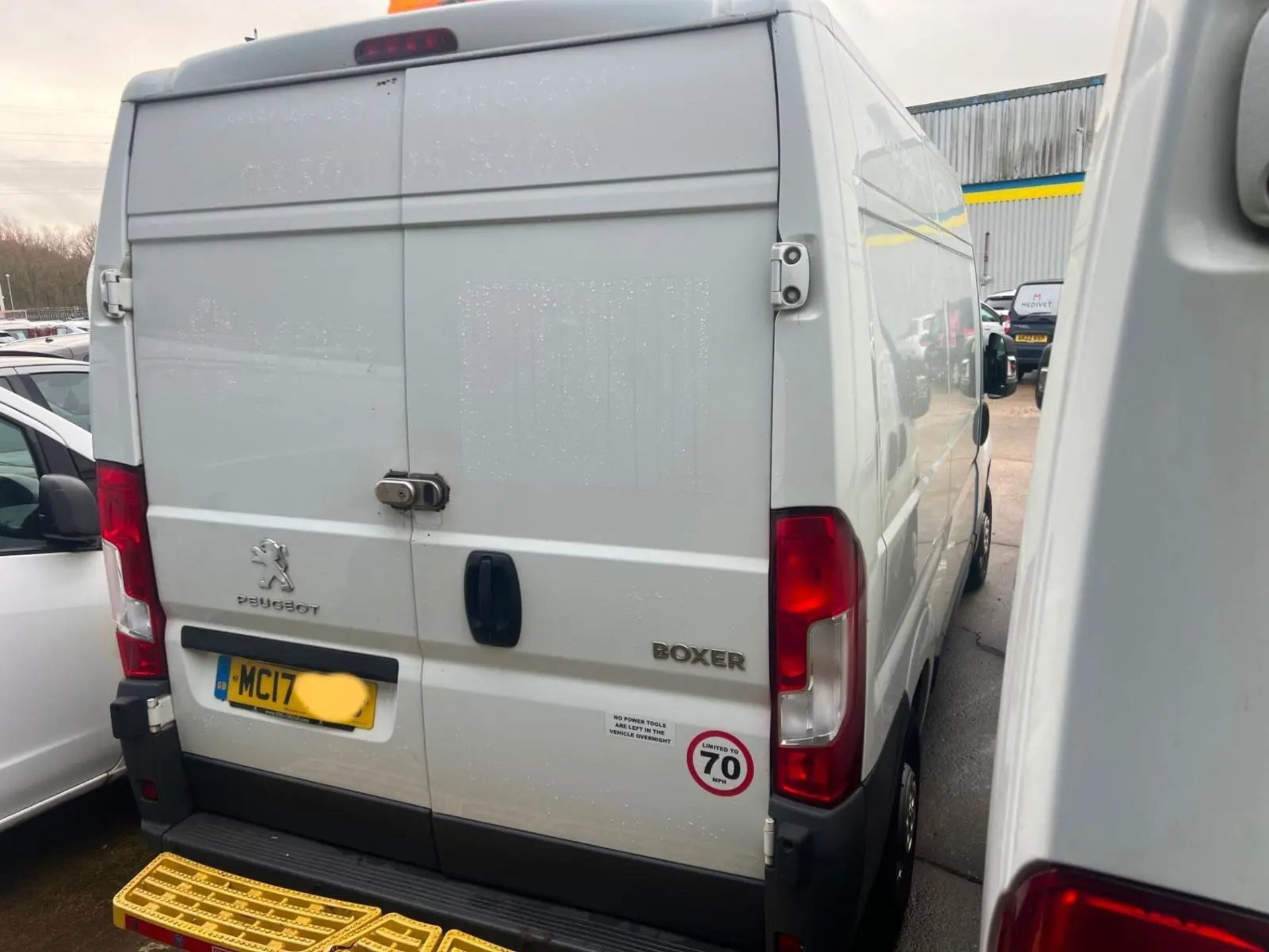 2017 PEUGEOT BOXER PROFESSIONAL L2H2 MWB - EURO 6 ULEZ & CAZ COMPLIANT, SPARES OR REPAIRS - Image 4 of 13