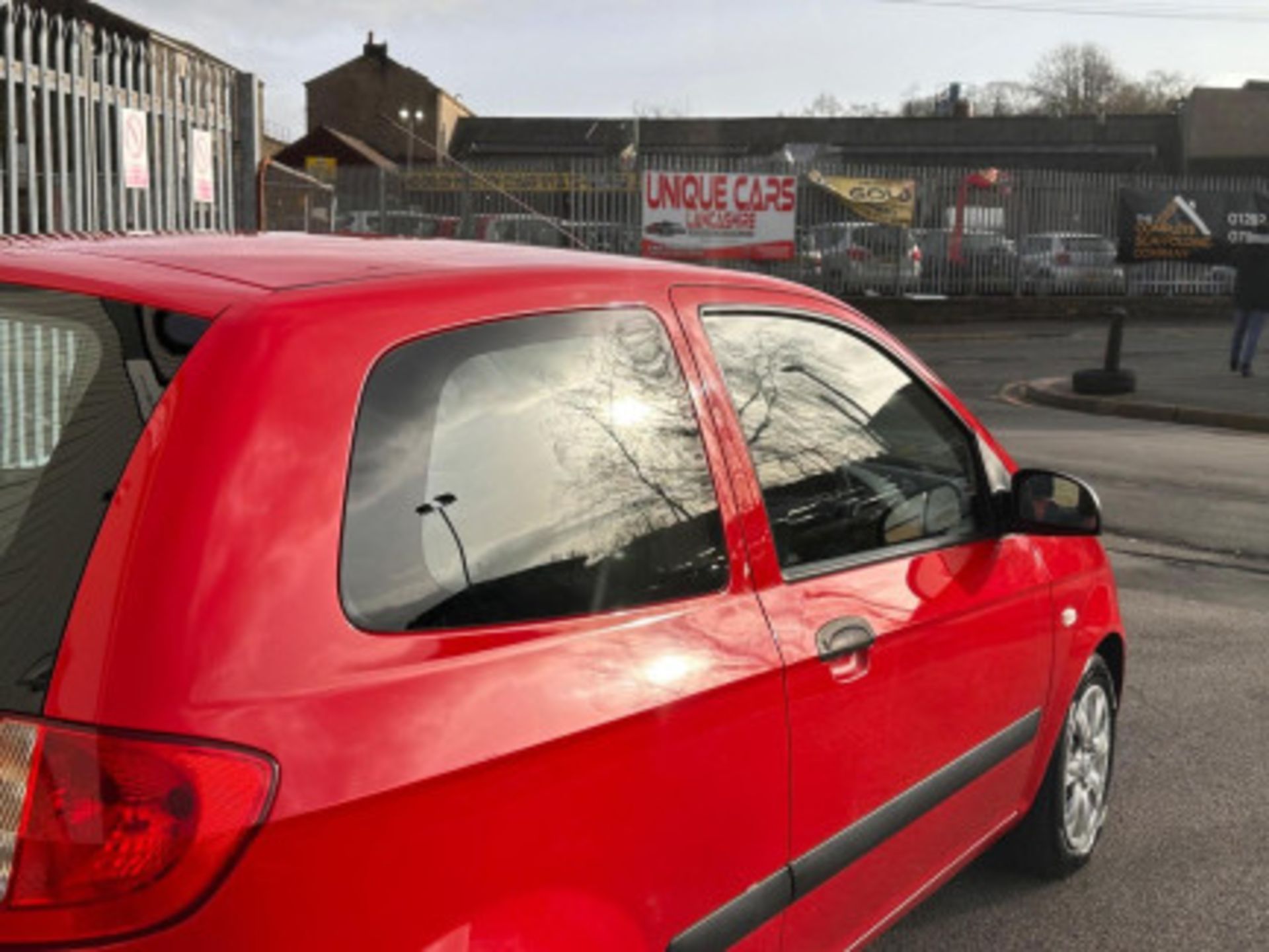 >>--NO VAT ON HAMMER--<< EFFICIENT AND STYLISH HYUNDAI GETZ 1.1 SE 3DR(ONLY 78 K MILES ) - Image 26 of 95