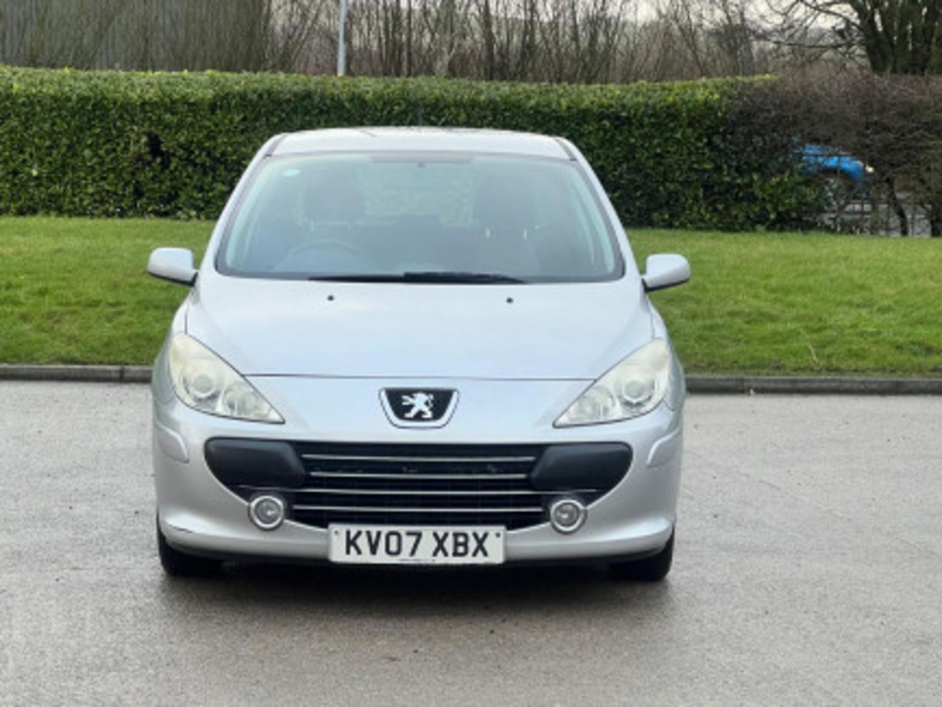 >>--NO VAT ON HAMMER--<<2007 PEUGEOT 307 1.4 16V S 5DR **(ONLY91 K MILEAGE)** - Image 2 of 76