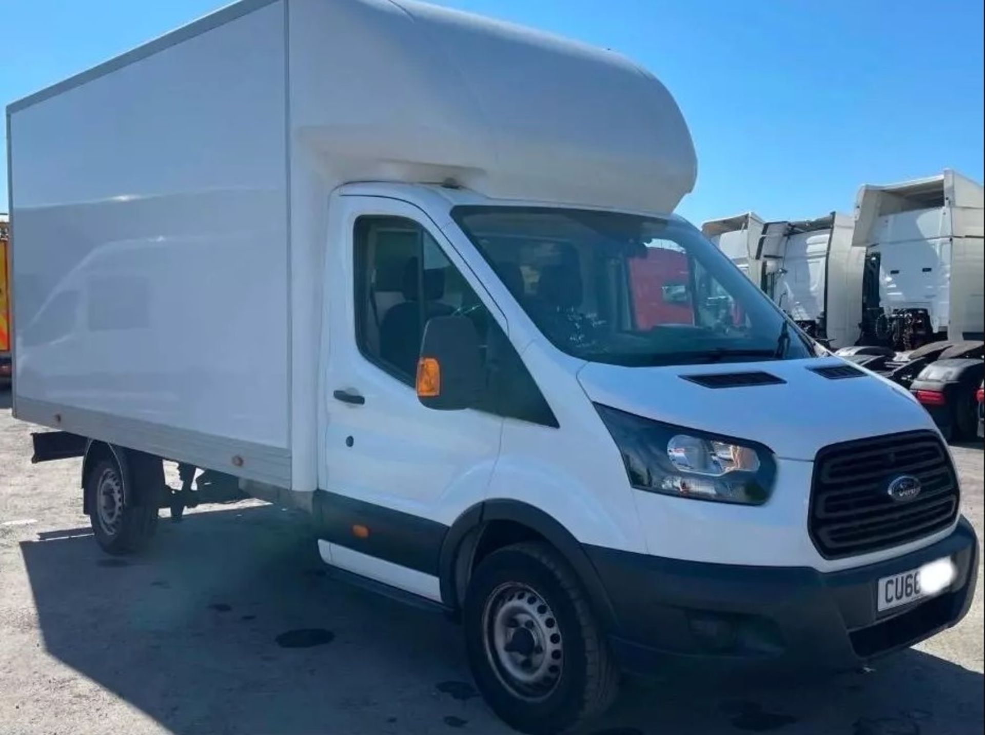 IMPECCABLE 2018 FORD TRANSIT T350 LWB LUTON BOX - ULEZ COMPLIANT! - Image 2 of 9