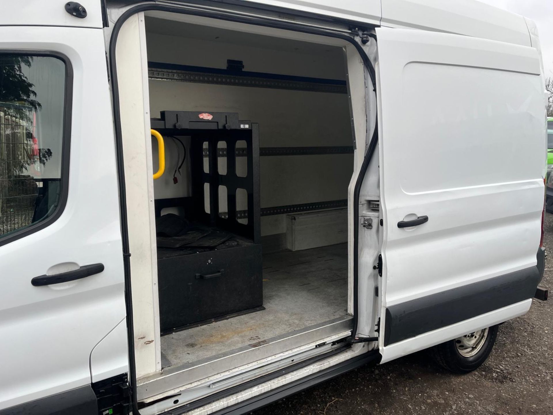 2018 FORD TRANSIT 2.0 TDCI 130PS L3 H3 - RELIABLE AND SPACIOUS LONG WHEELBASE PANEL VAN - Image 11 of 11