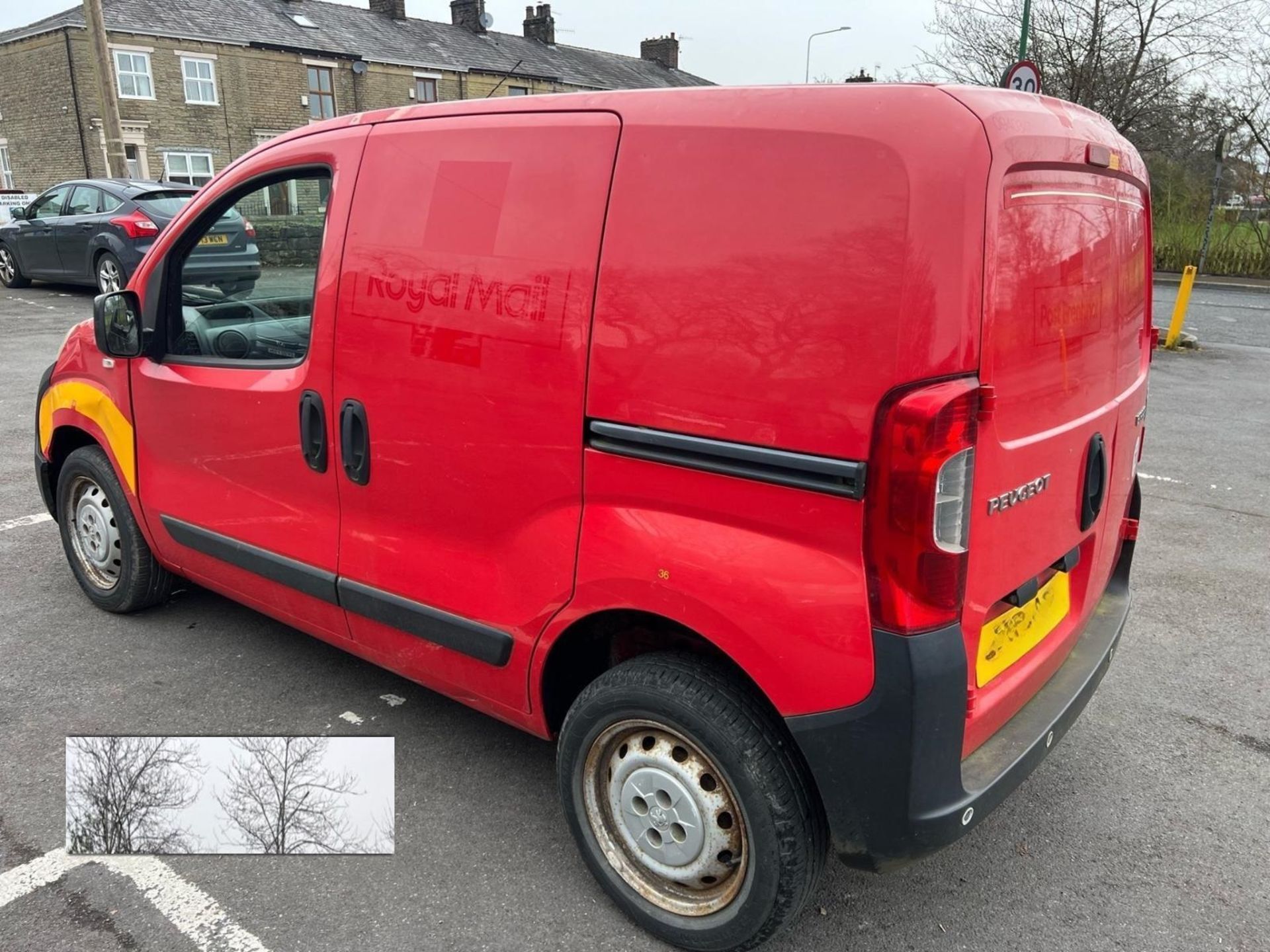 2011 PEUGEOT BIPPER VAN OFFERS RELIABLE PERFORMANCE! 87K MILES ONLY - Image 3 of 12