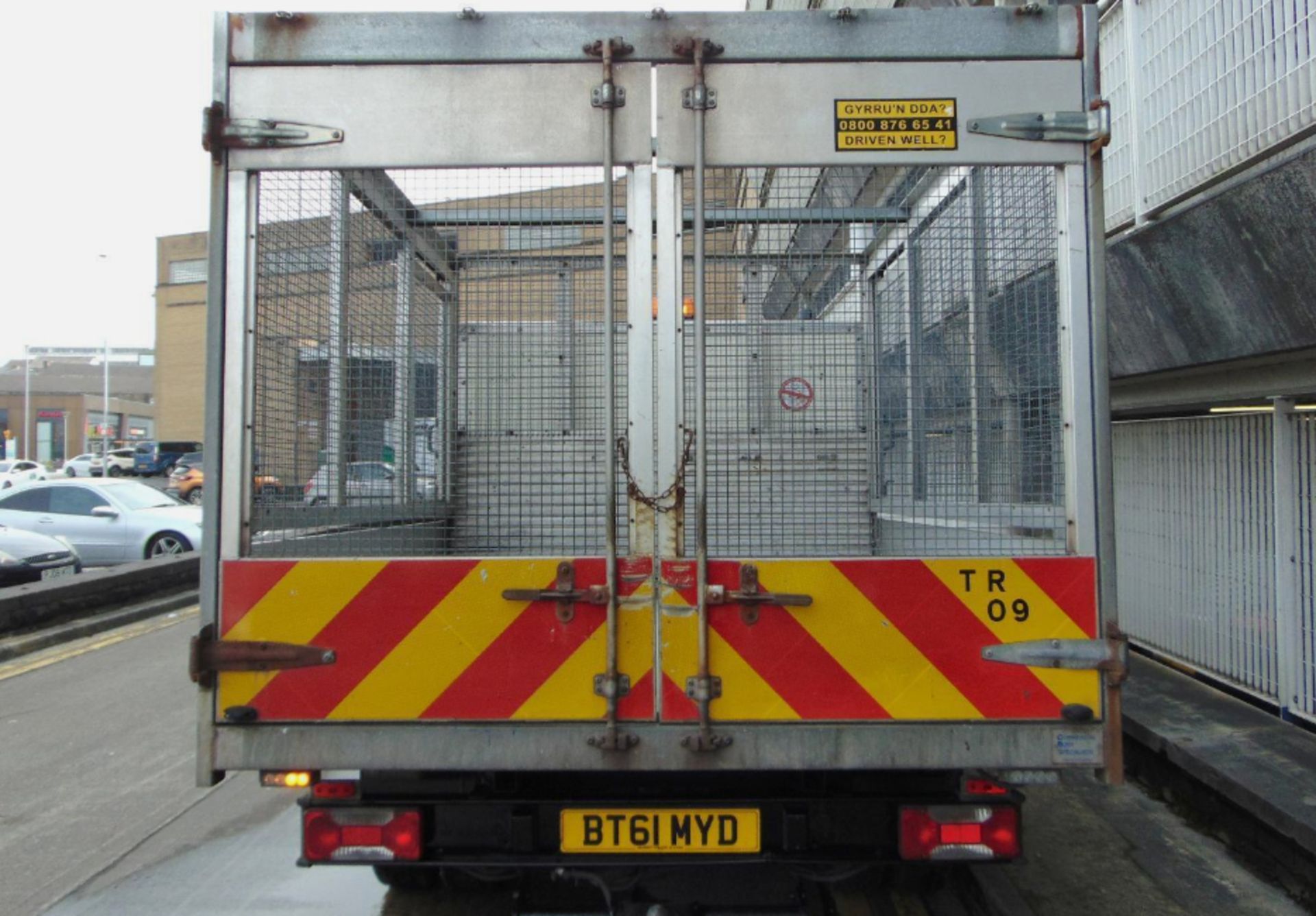 2011 IVECO DAILY TIPPER - DIRECT FROM CONWY COUNCIL, LOW MILEAGE, IMPECCABLE CONDITION - Image 9 of 15