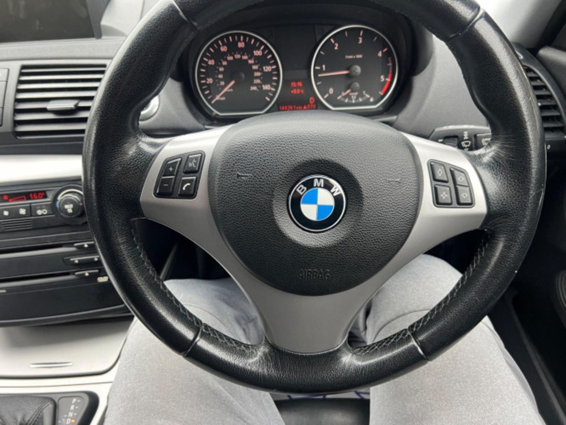 BMW 1 SERIES 2.0 120D SE STEPTRONIC - STYLE, PERFORMANCE >>--NO VAT ON HAMMER--<< - Image 67 of 91