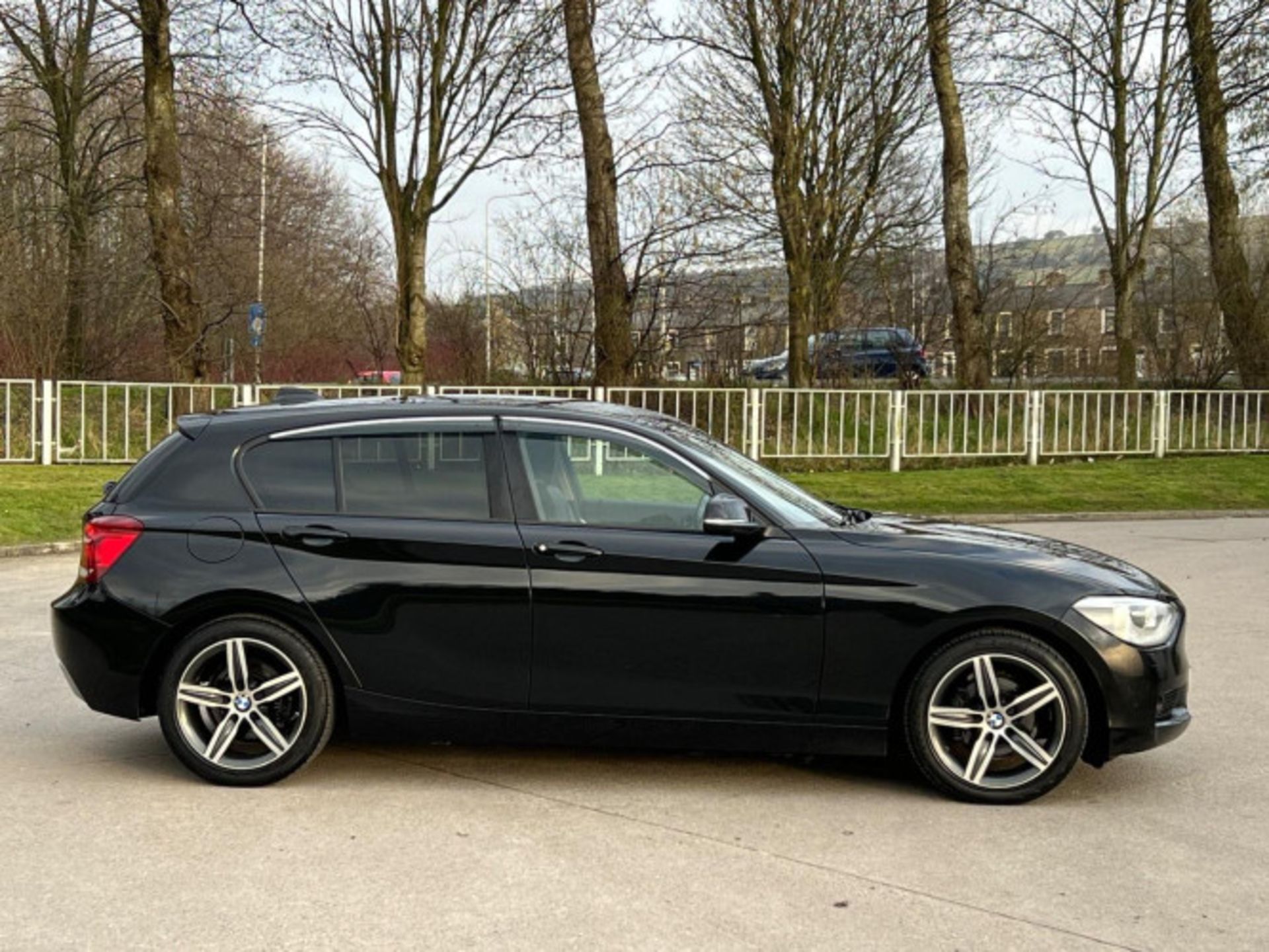 2014 BMW 1 SERIES 1.6 116D ED EFFICIENT DYNAMICS BUSINESS 5DR >>--NO VAT ON HAMMER--<< - Image 75 of 80