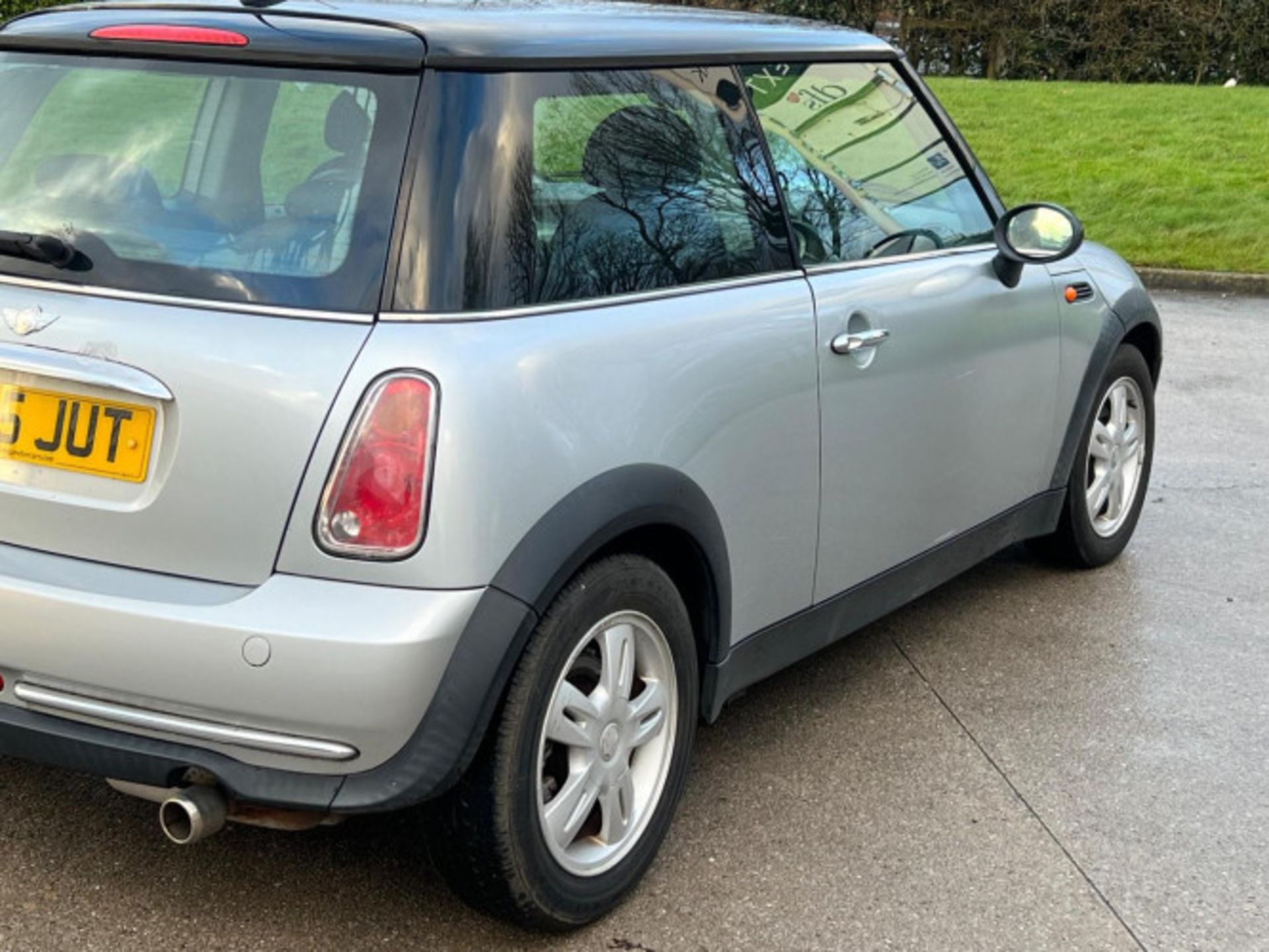 >>--NO VAT ON HAMMER--<< 2005 MINI HATCH 1.6 COOPER EURO 4 3DR -**(ONLY 78K MILEAGE)** - Image 101 of 116