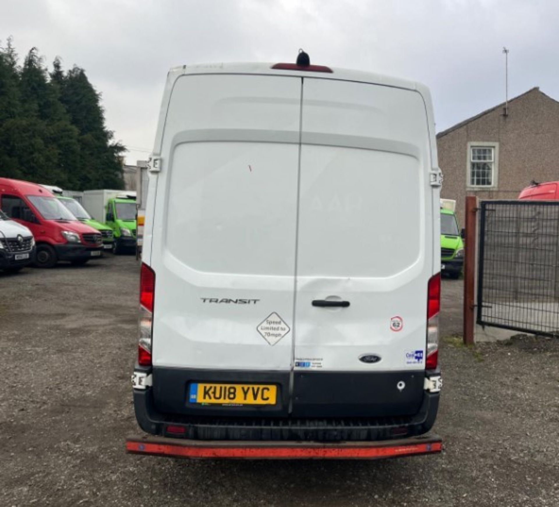 2018 FORD TRANSIT 2.0 TDCI 130PS L3 H3 - RELIABLE AND SPACIOUS LONG WHEELBASE PANEL VAN - Image 3 of 11