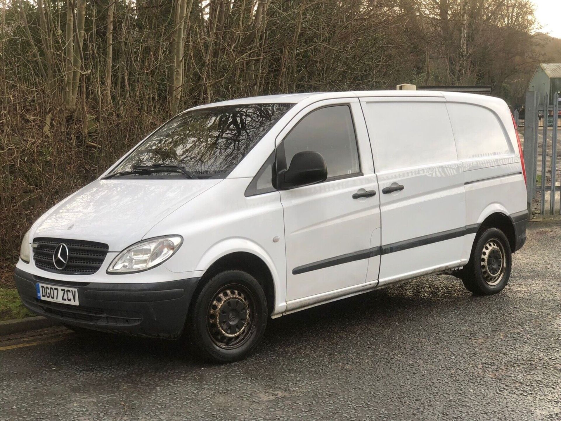 2007/07 MERCEDES-BENZ VITO 109 2.1 CDI 6-SEATER PANEL VAN - Bild 4 aus 11