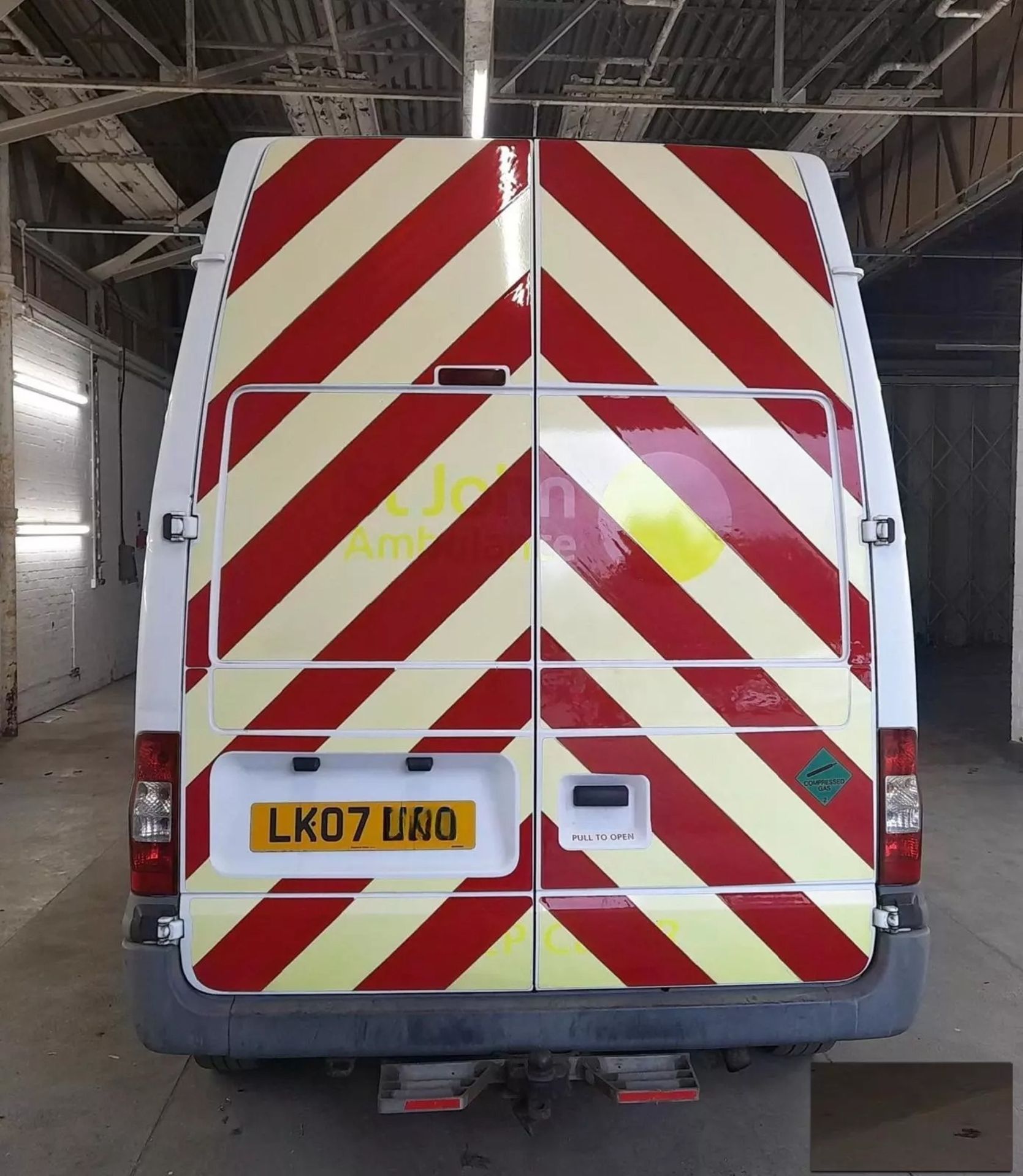 RARE 2007 FORD TRANSIT T350 MWB L2 PANEL VAN - ULEZ & CLEAN AIR ZONES FREE - Image 4 of 15